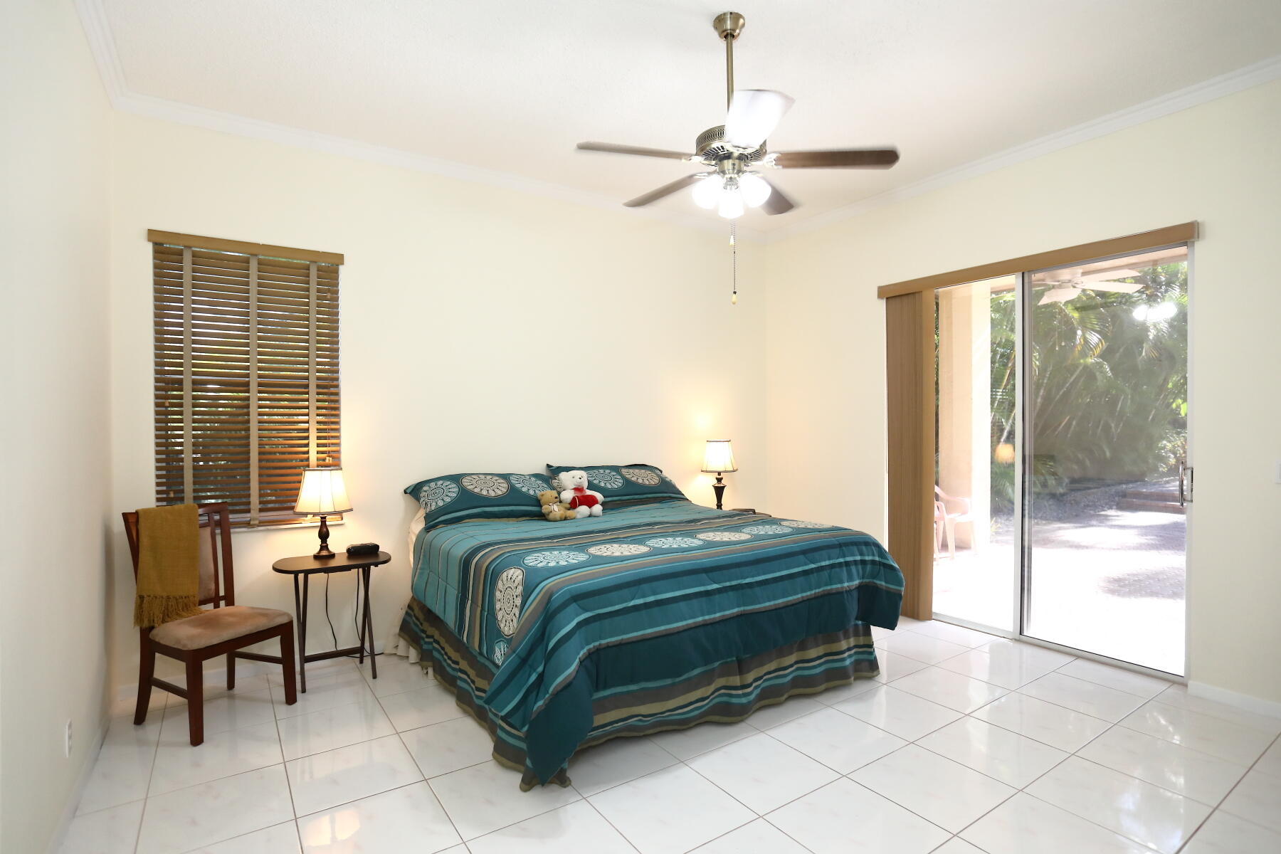 SELIGMAN-KIA ACRES - Residential