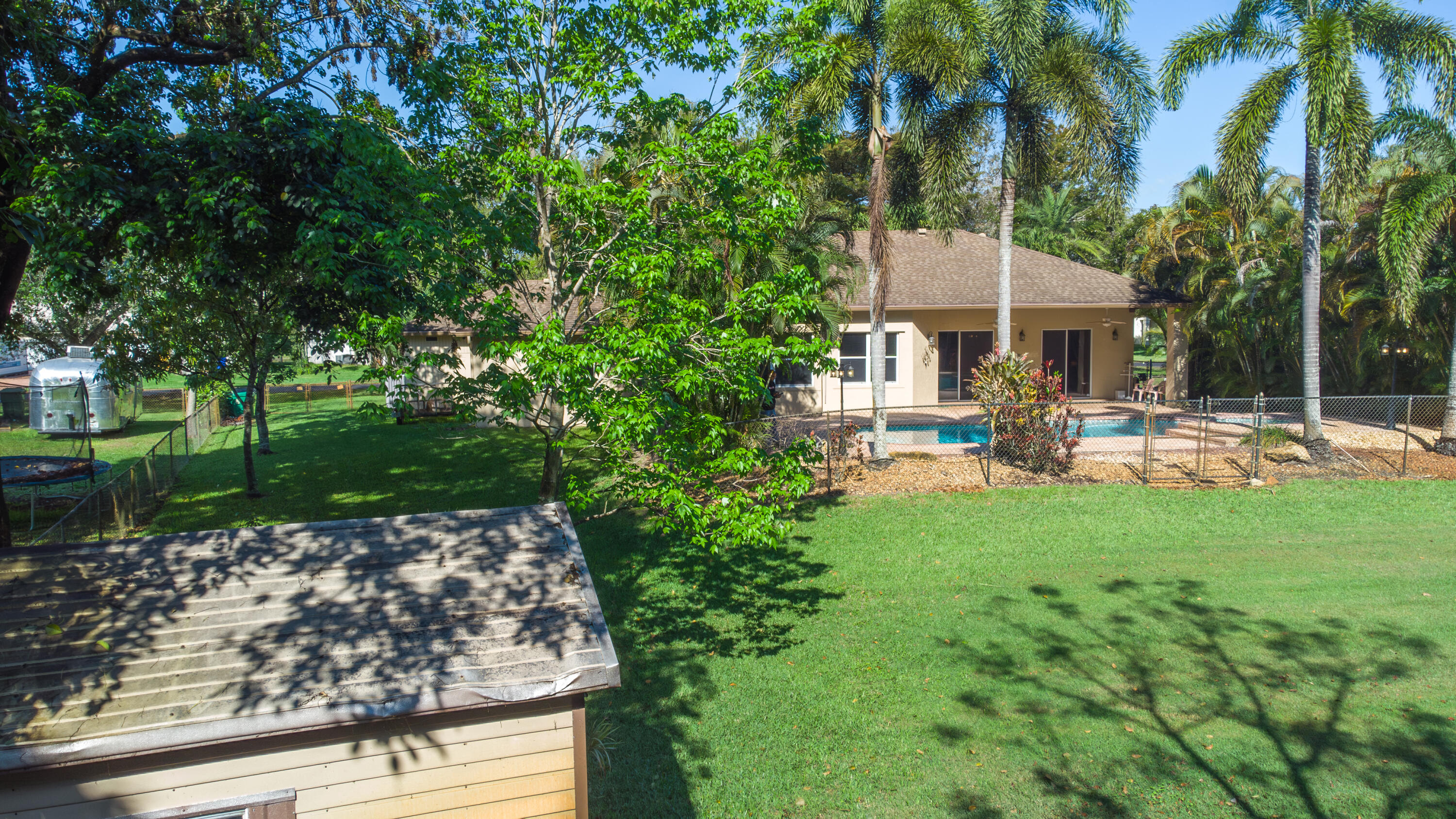 SELIGMAN-KIA ACRES - Residential