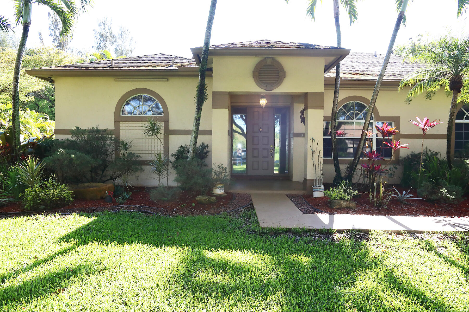 SELIGMAN-KIA ACRES - Residential