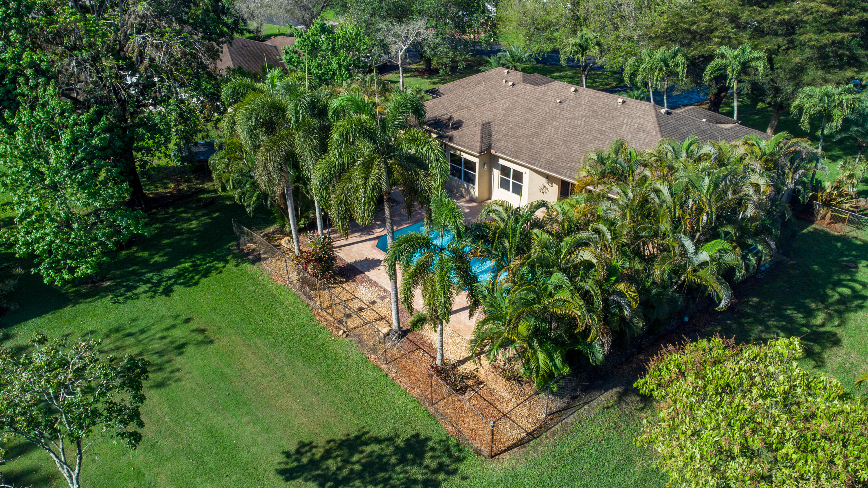 SELIGMAN-KIA ACRES - Residential