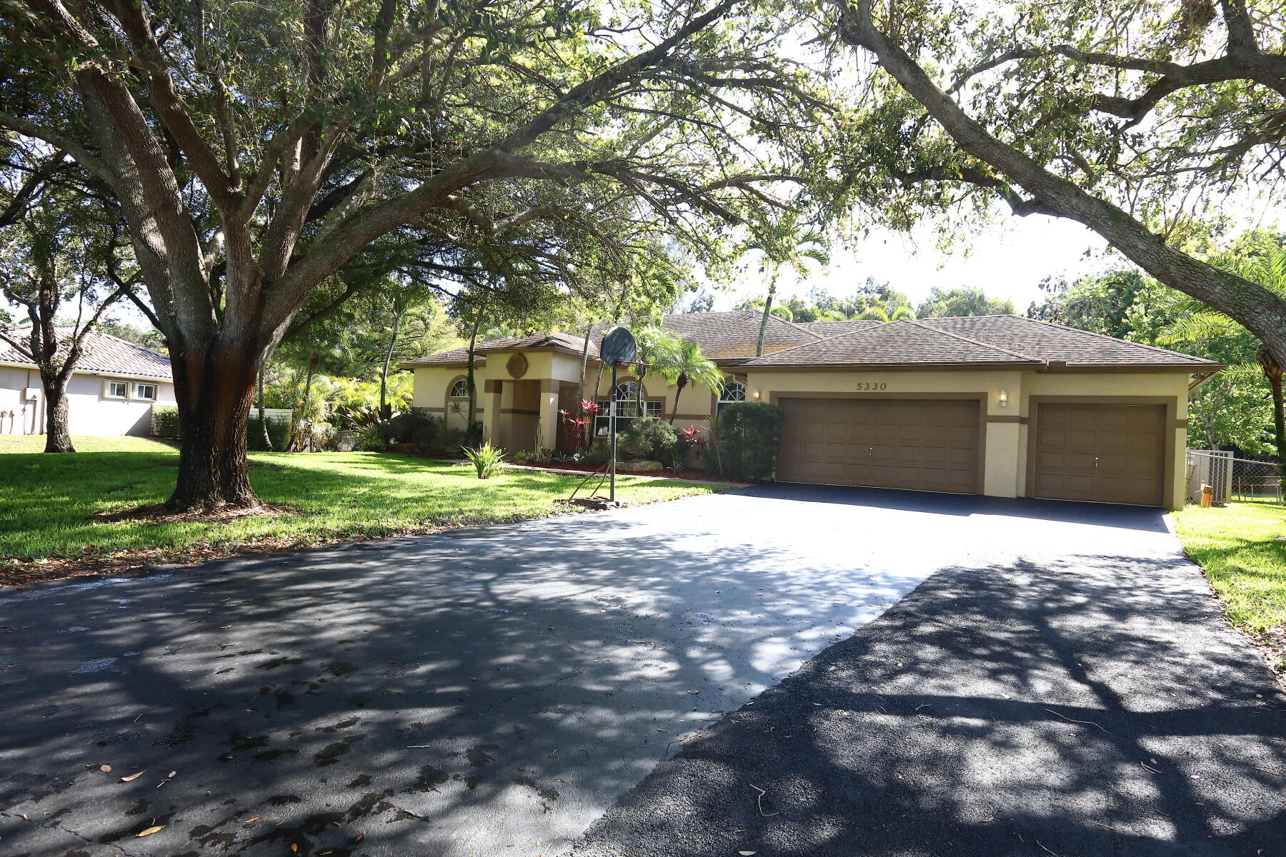 5330 SW 199th Avenue