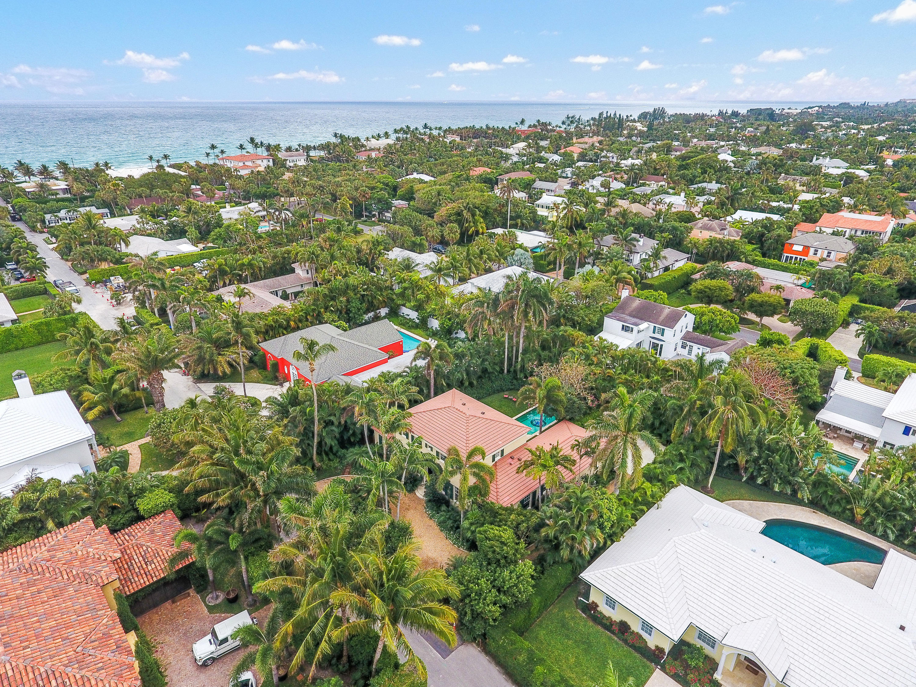 EL ENCANTO - Residential