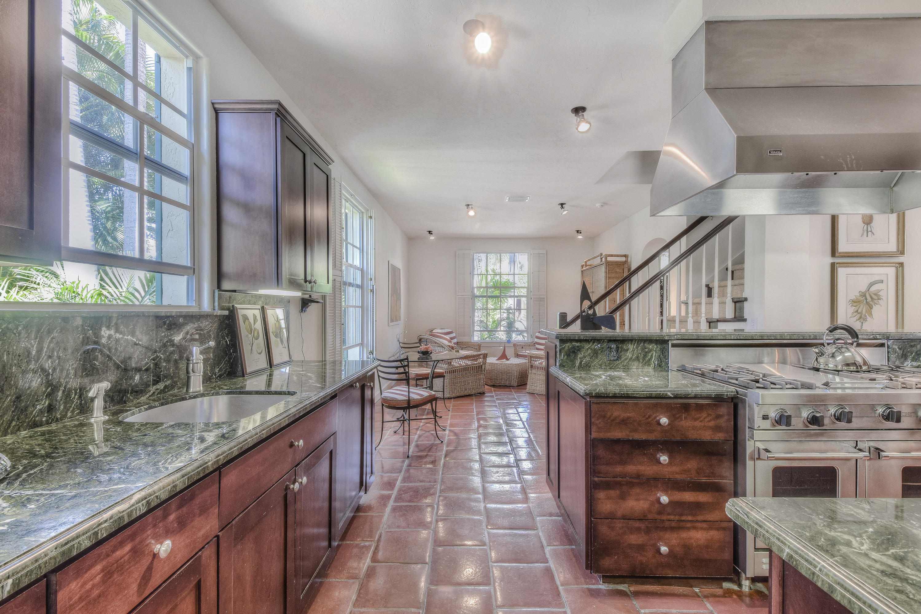 EL ENCANTO - Residential