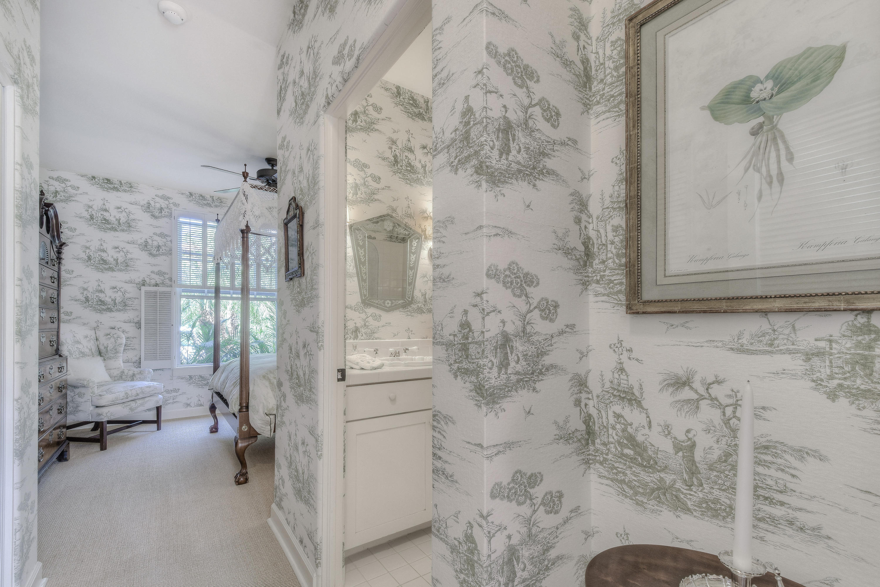 EL ENCANTO - Residential