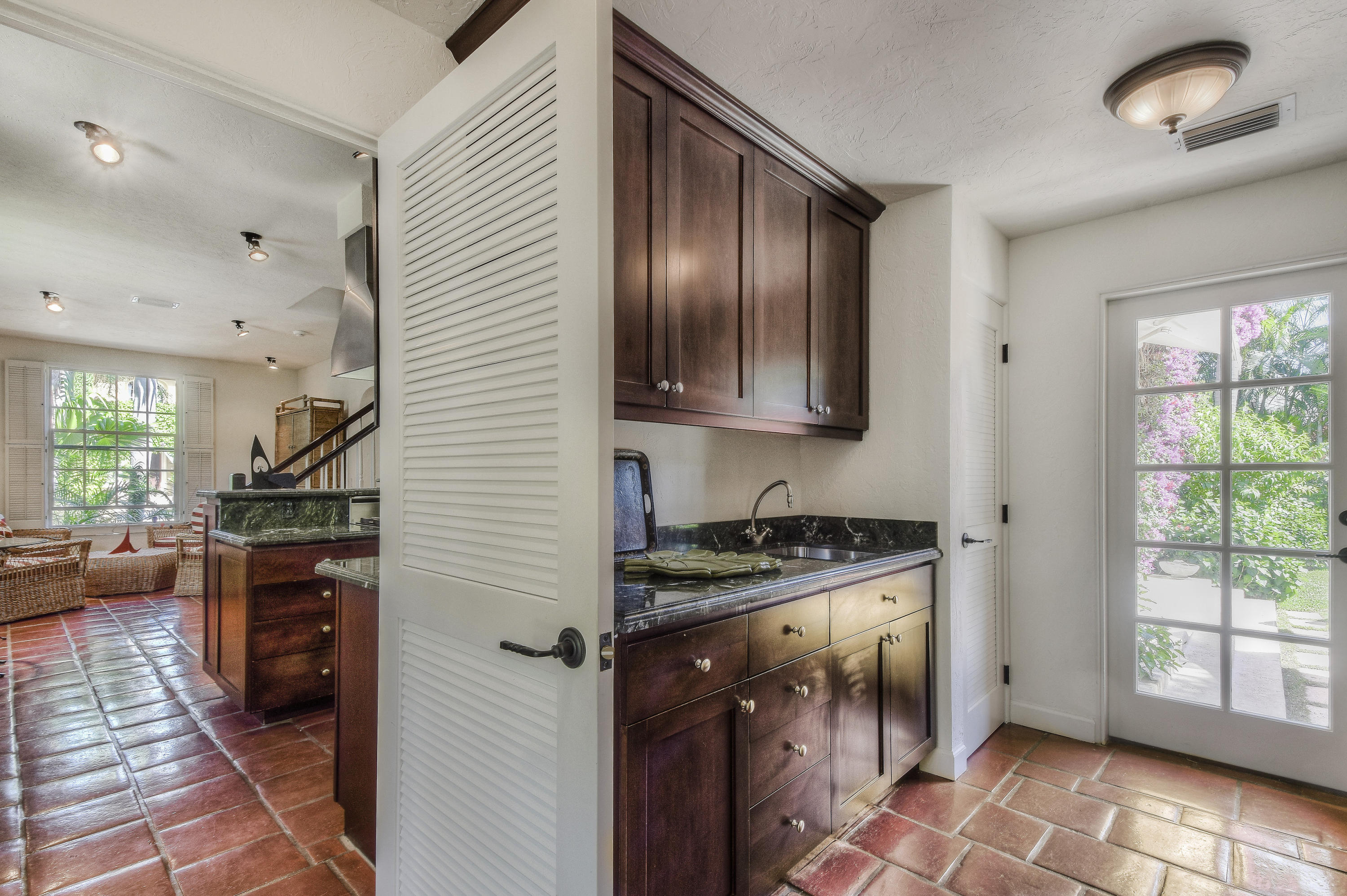 EL ENCANTO - Residential