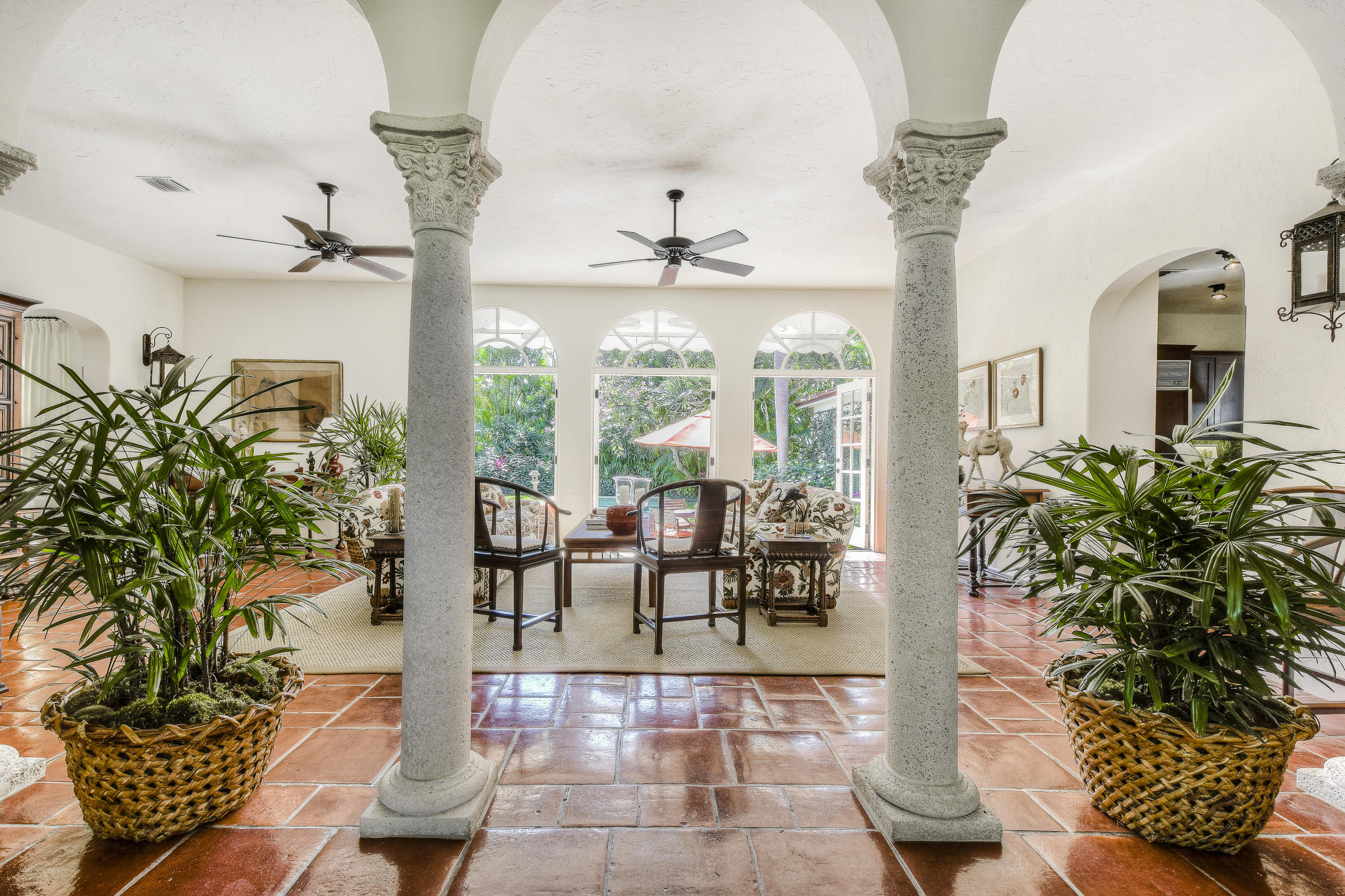 EL ENCANTO - Residential