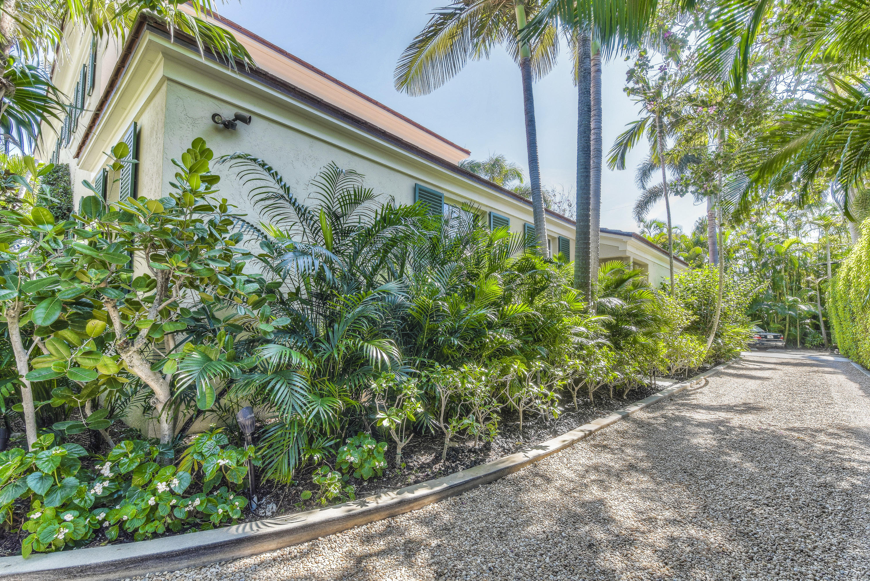 EL ENCANTO - Residential