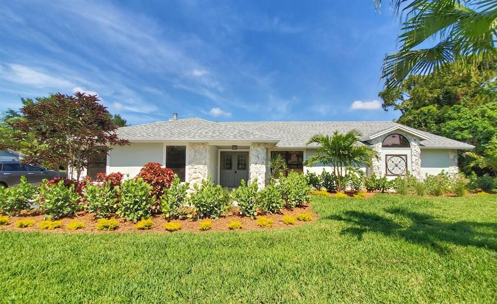 Photo of 3181 SE Canby Road, Port Saint Lucie, FL 34952 (MLS # R10727943)