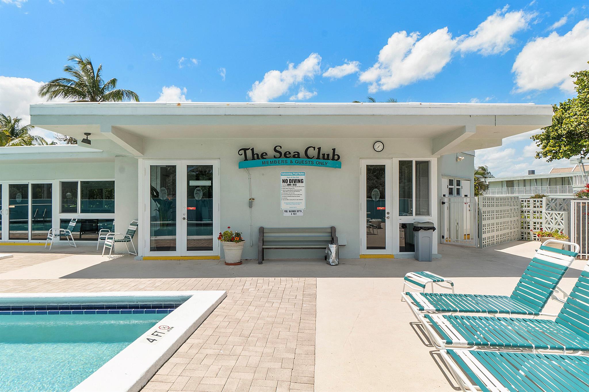 SEA CLUB OF HILLSBORO BEA - Residential Lease