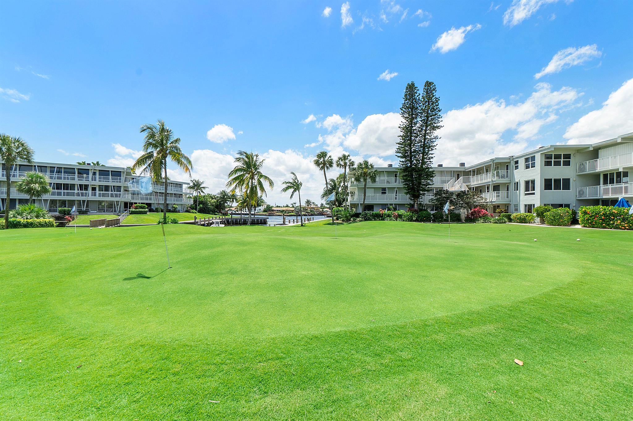SEA CLUB OF HILLSBORO BEA - Residential Lease