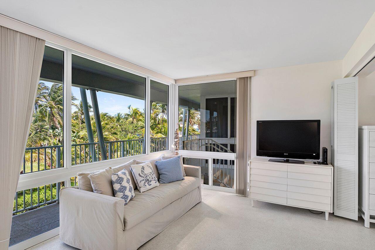 SEA CLUB OF HILLSBORO BEA - Residential Lease