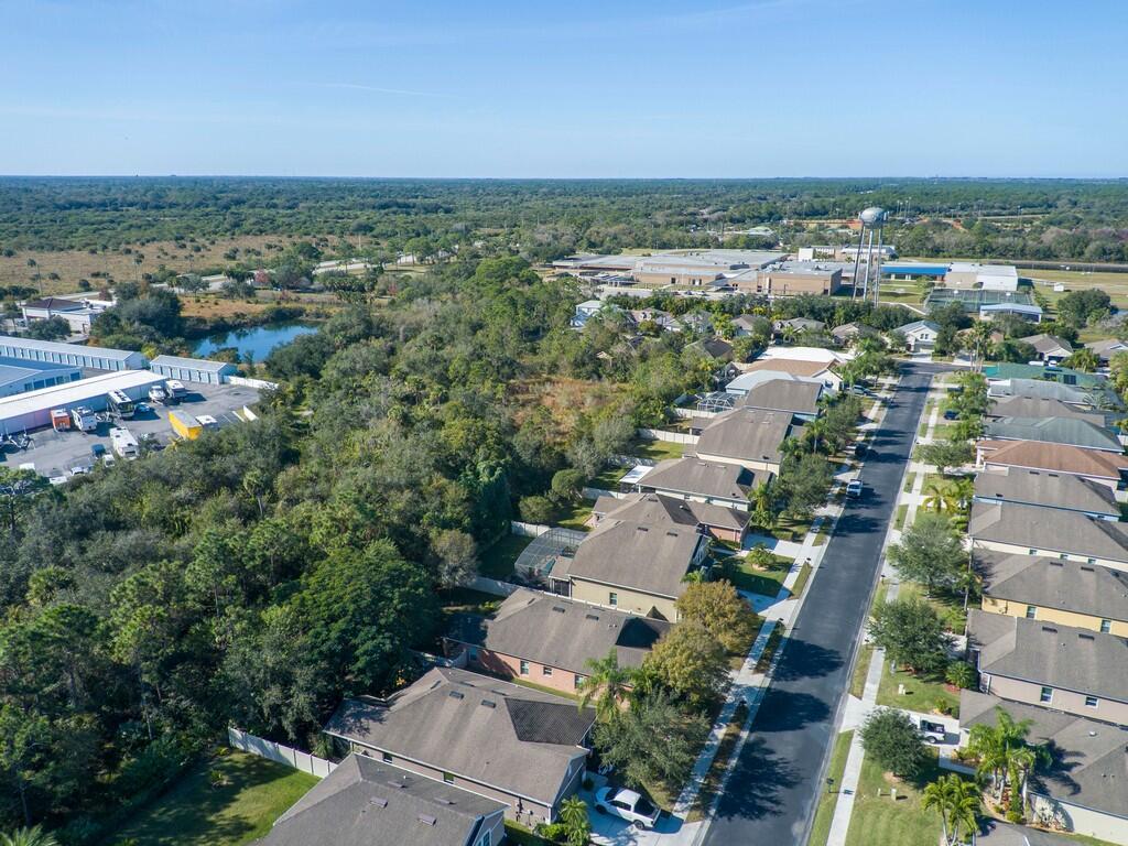 SEBASTIAN CROSSINGS - Residential