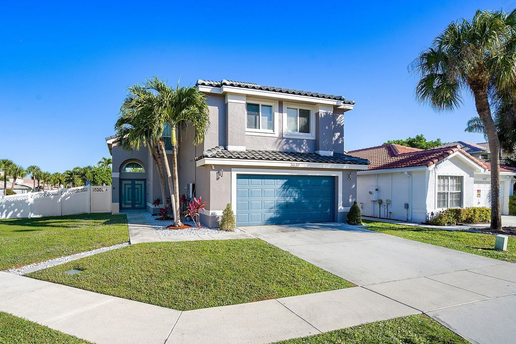 Photo of 3637 Stratton Lane, Boynton Beach, FL 33436 (MLS # R11155923)