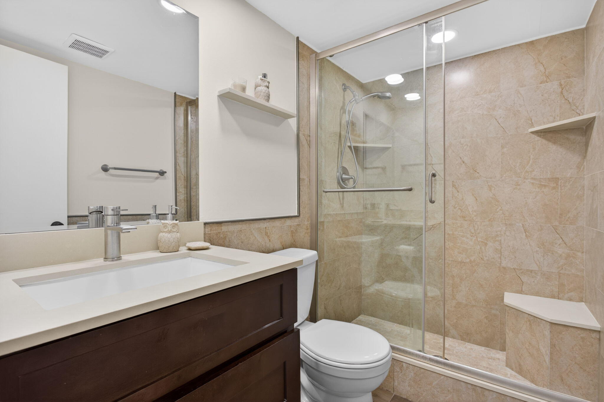 NO 5 PALM-AIRE COUNTRY CLUB - Residential