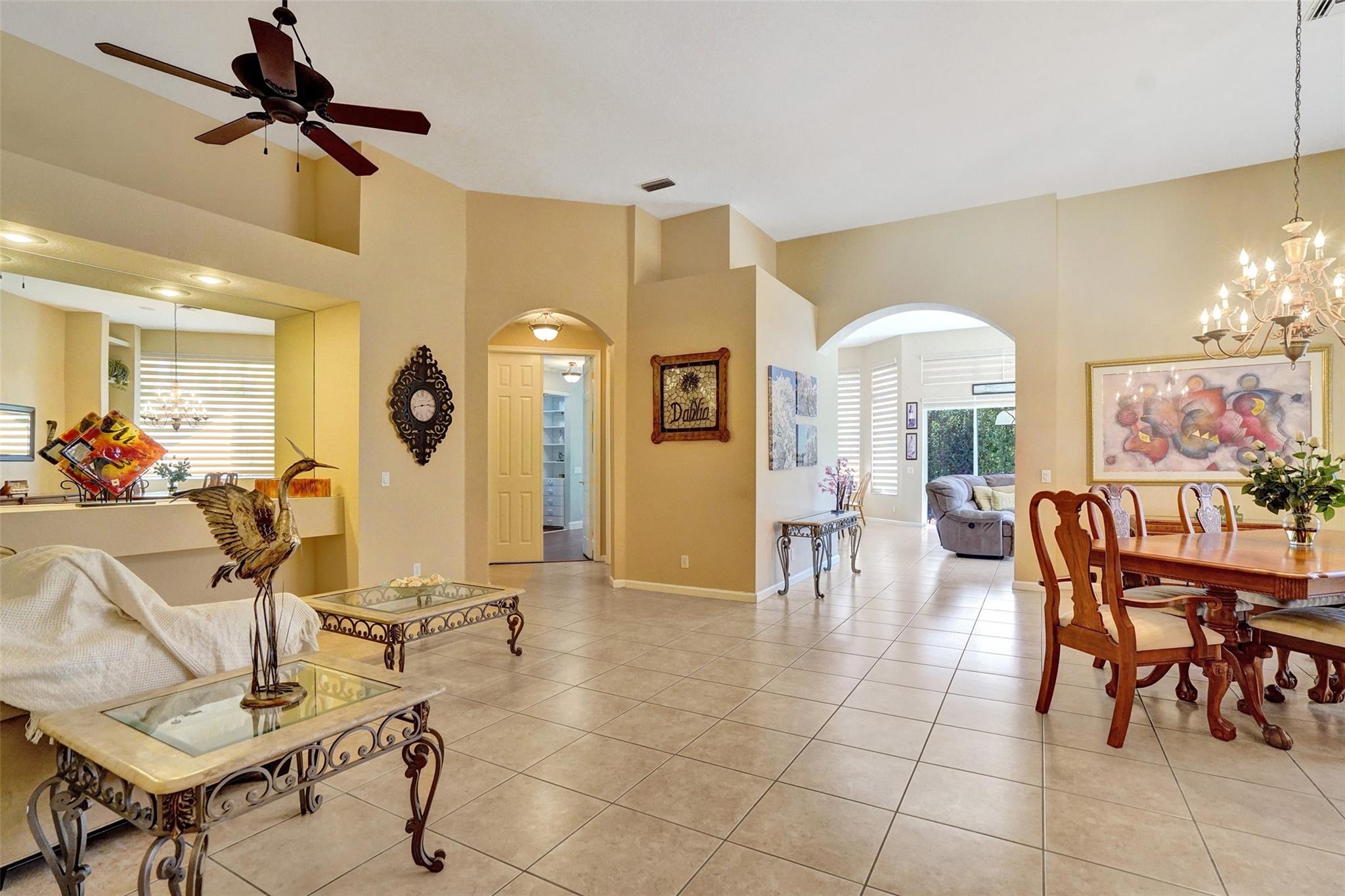 526 NW 118th Ave