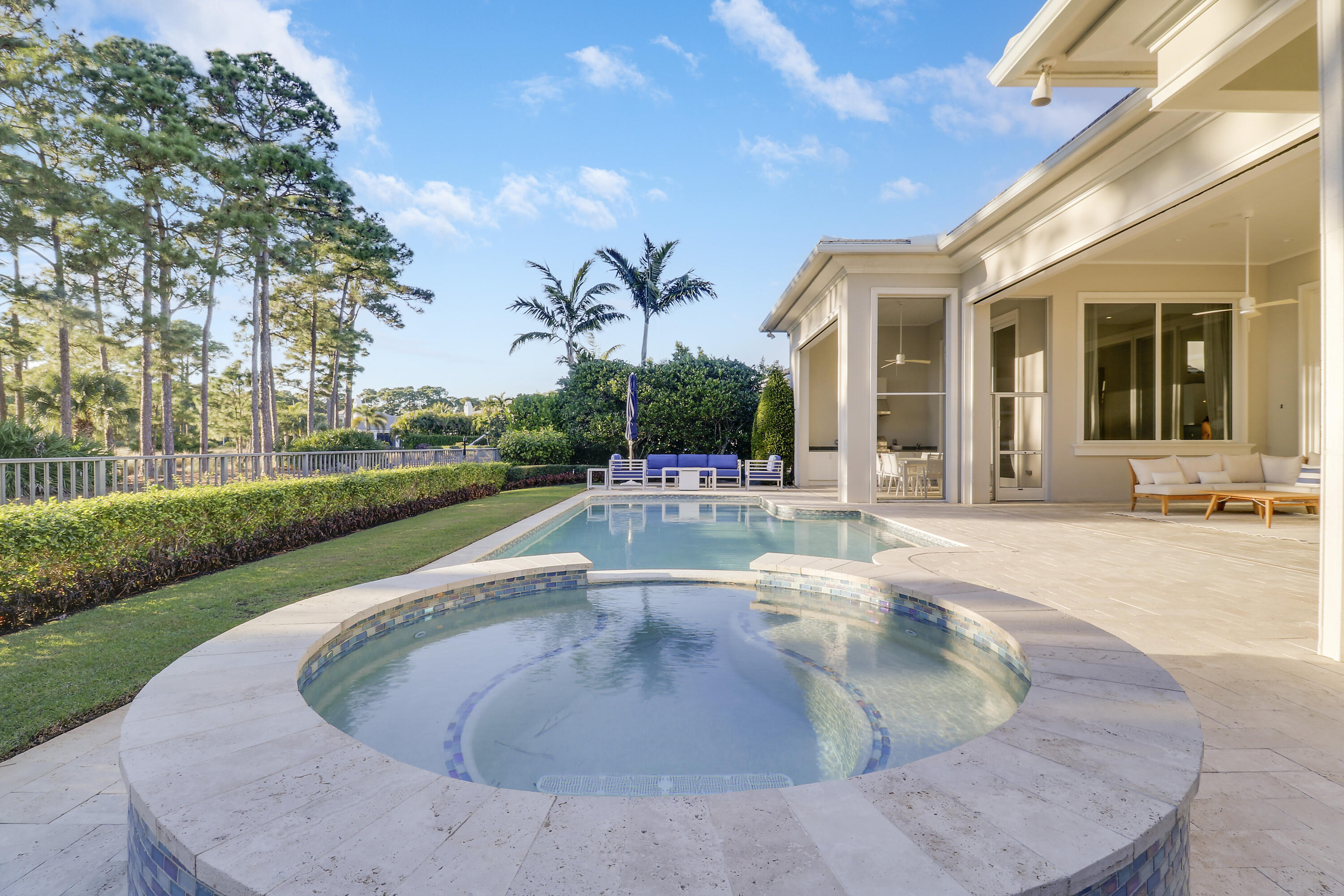 OLD PALM - Residential