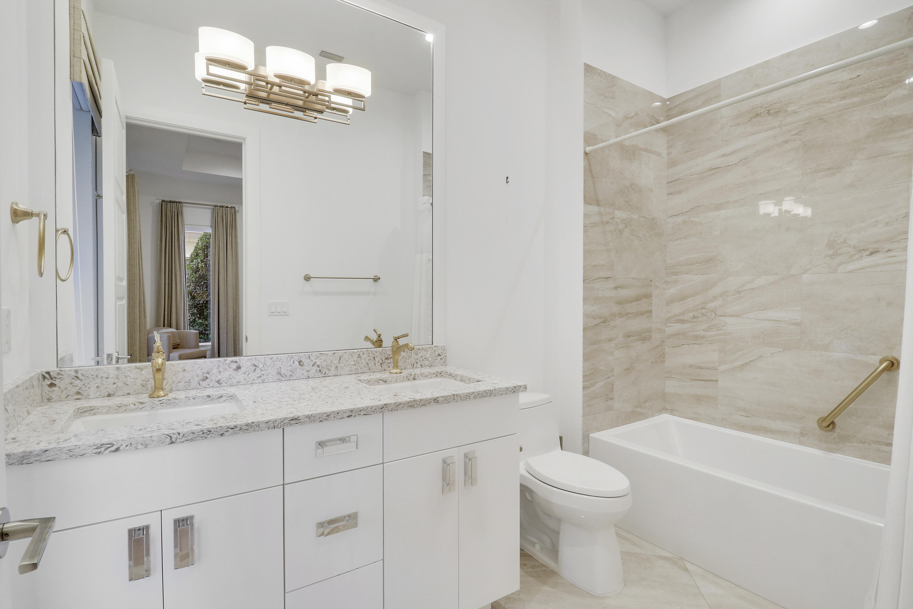 OLD PALM - Residential