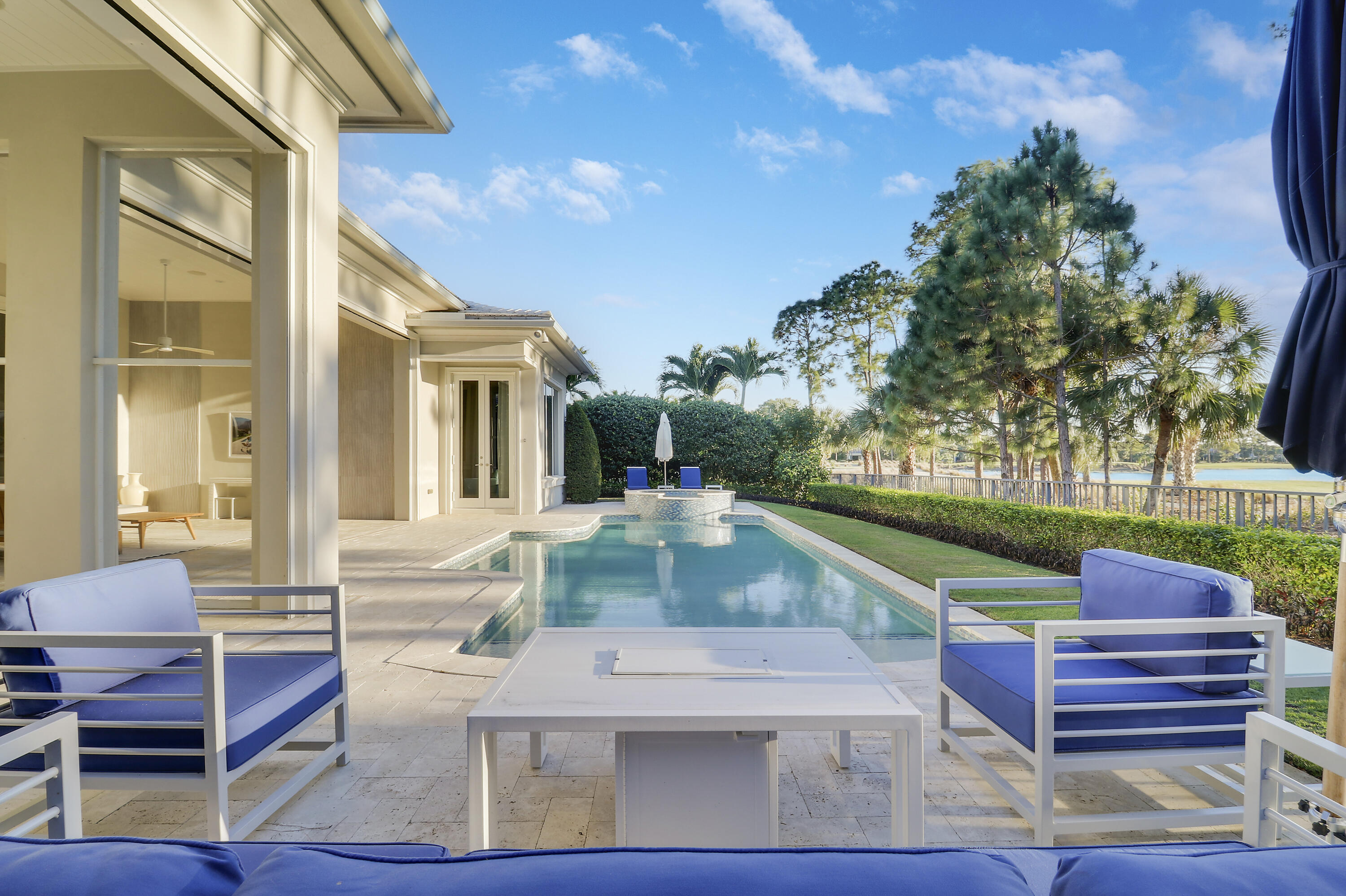 OLD PALM - Residential