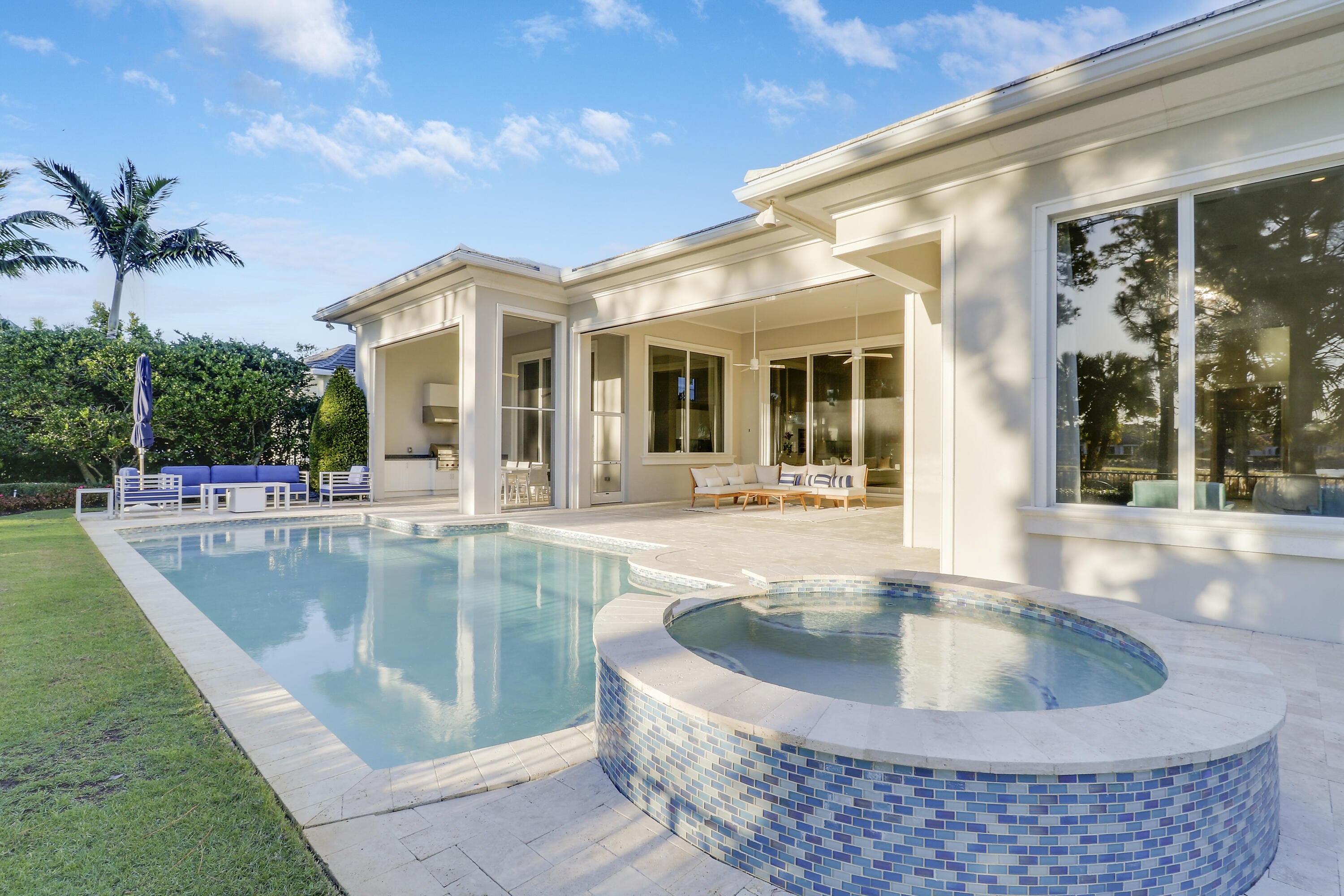 OLD PALM - Residential