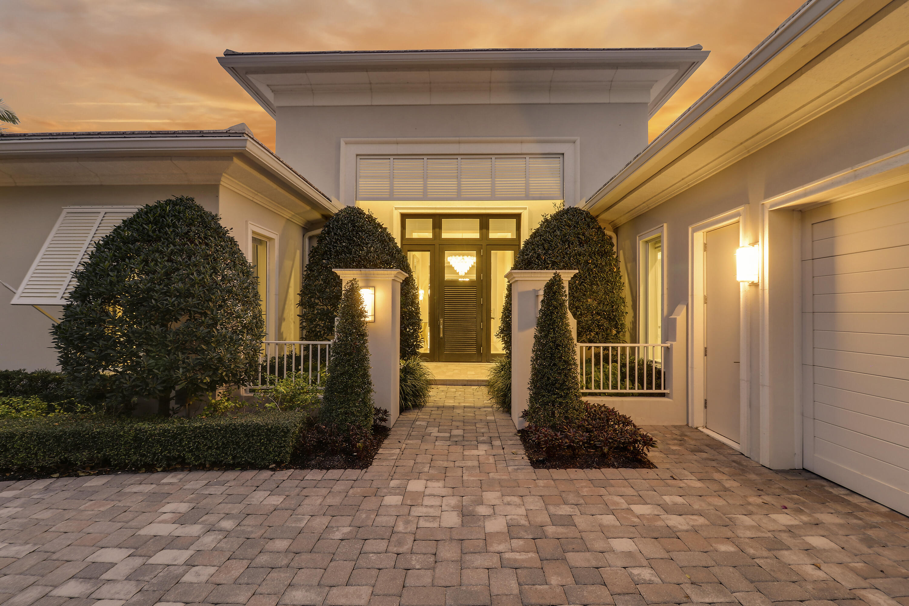 12209 Plantation Way