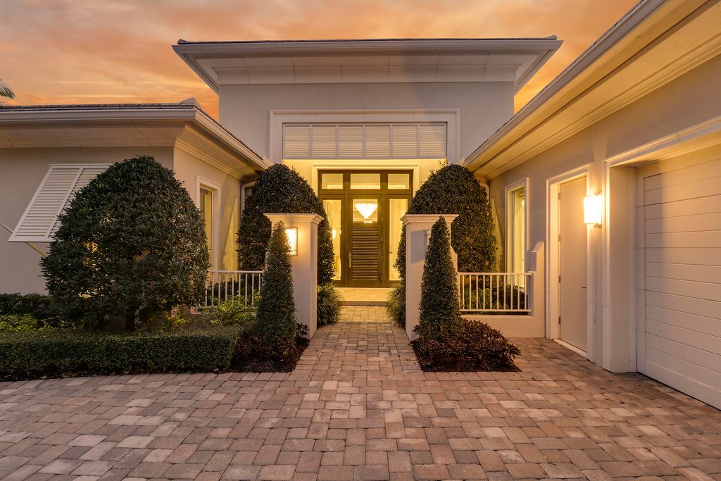 Photo of 12209 Plantation Way, Palm Beach Gardens, FL 33418 (MLS # R11162147)