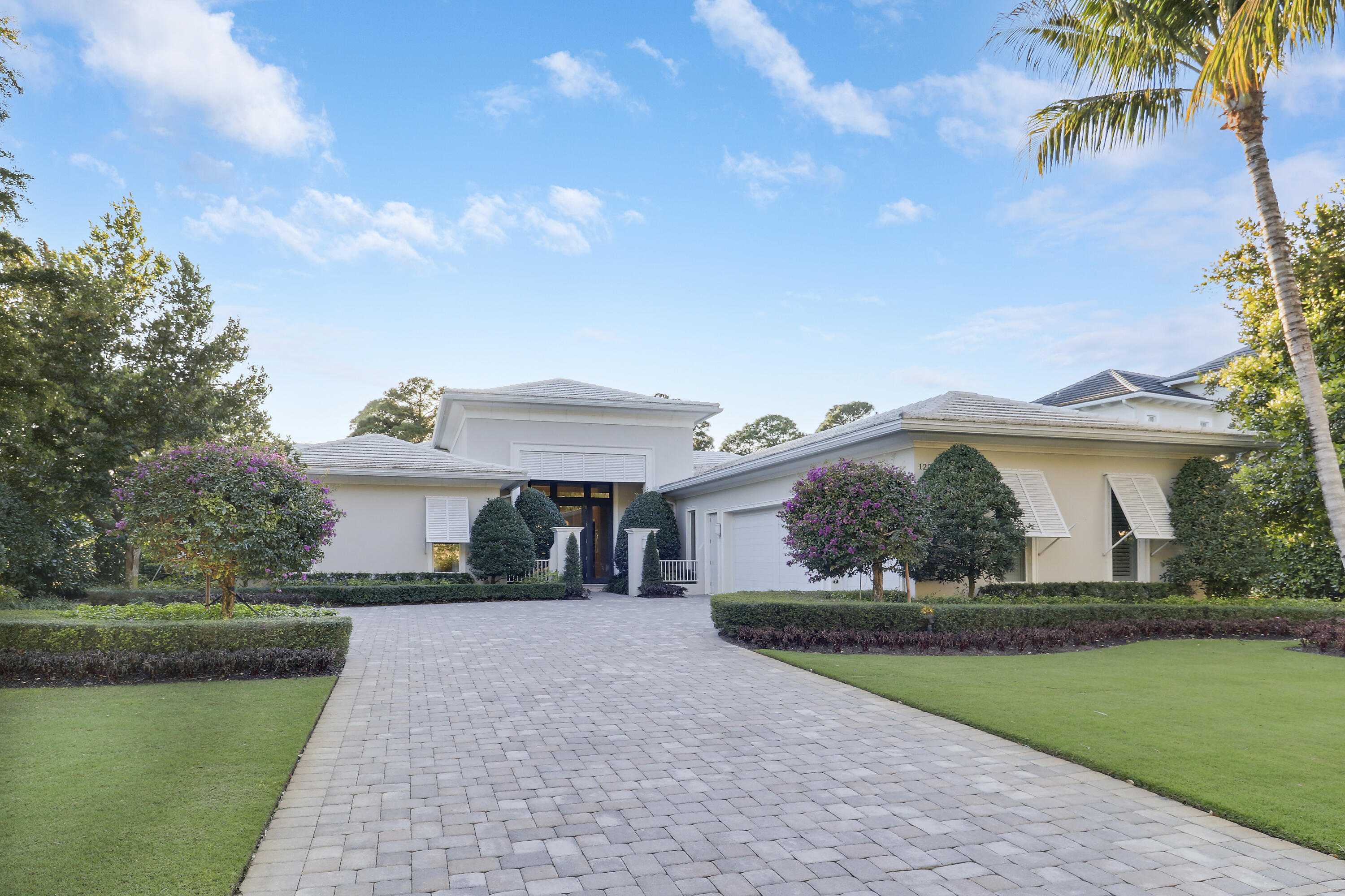 OLD PALM - Residential