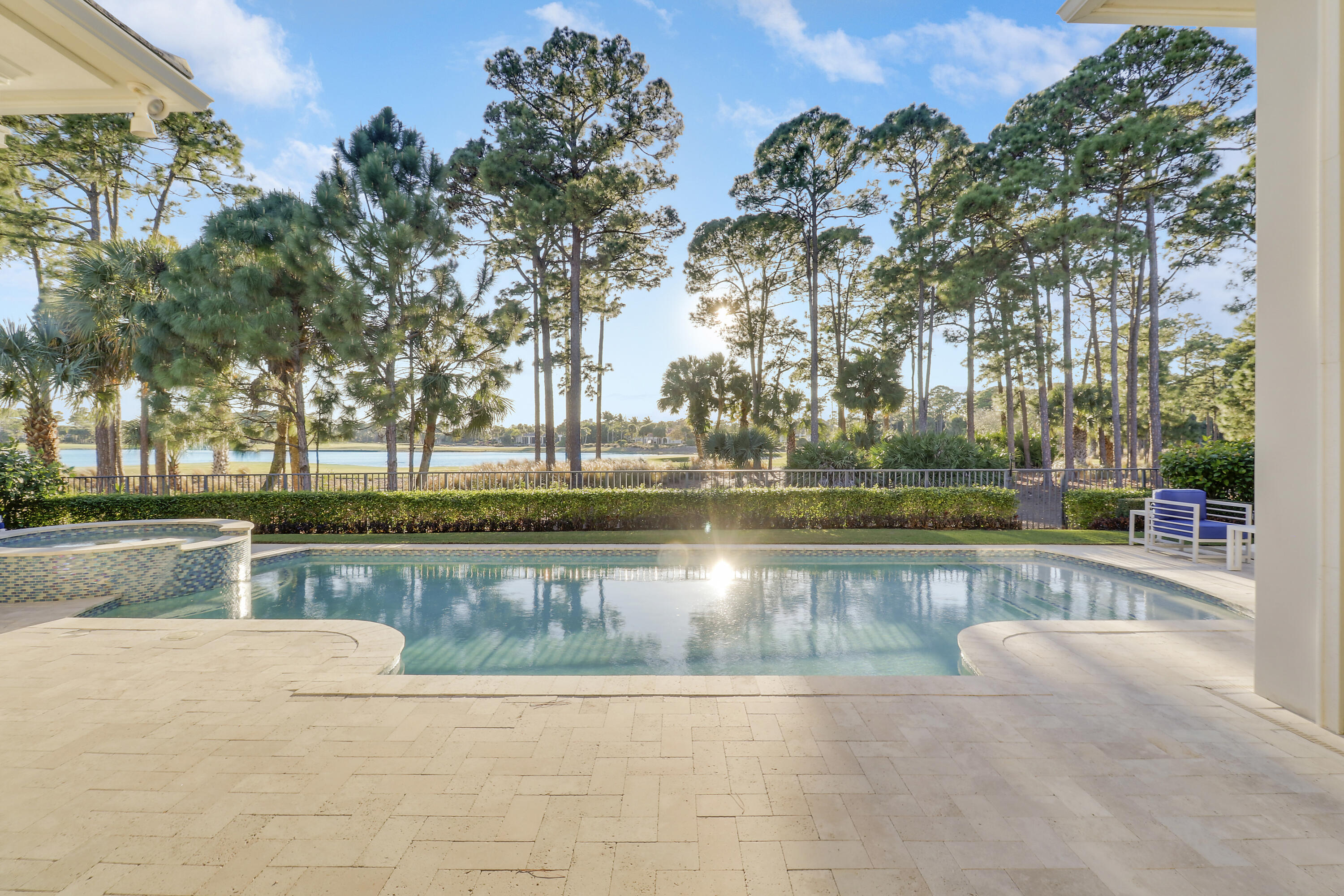 OLD PALM - Residential