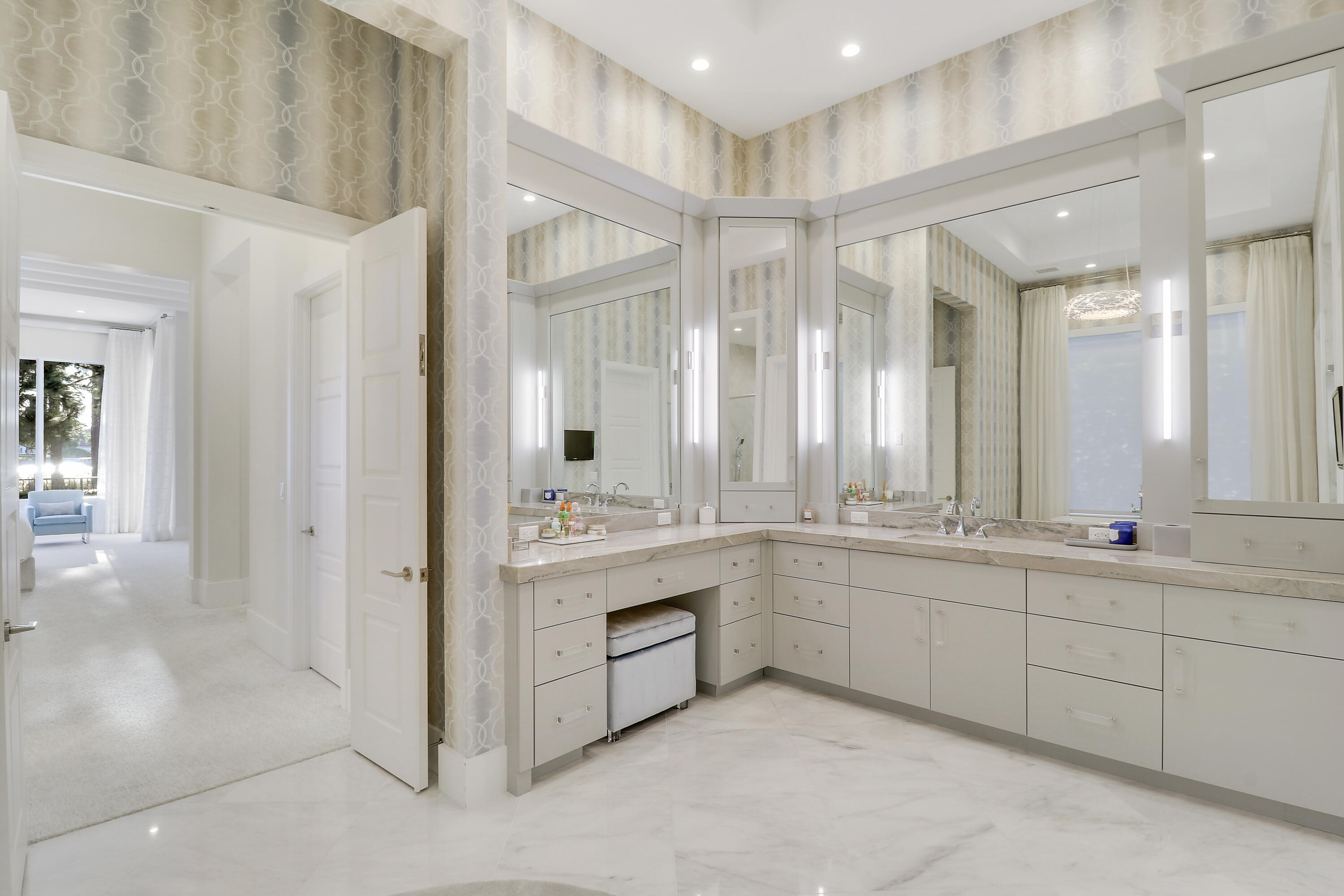 OLD PALM - Residential