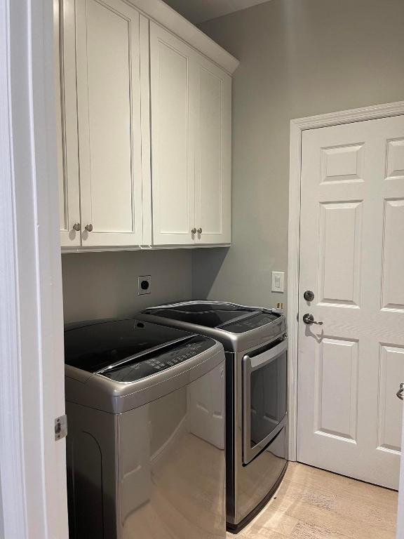 WELLINGTON TR 42B - Residential Lease