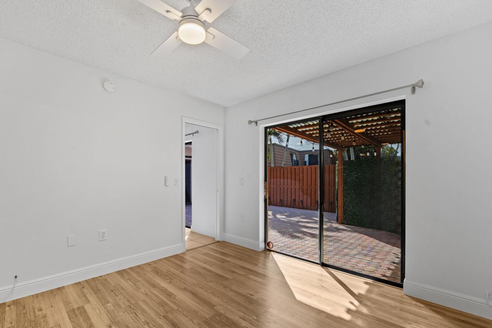 Pine Island Ridge - Residential