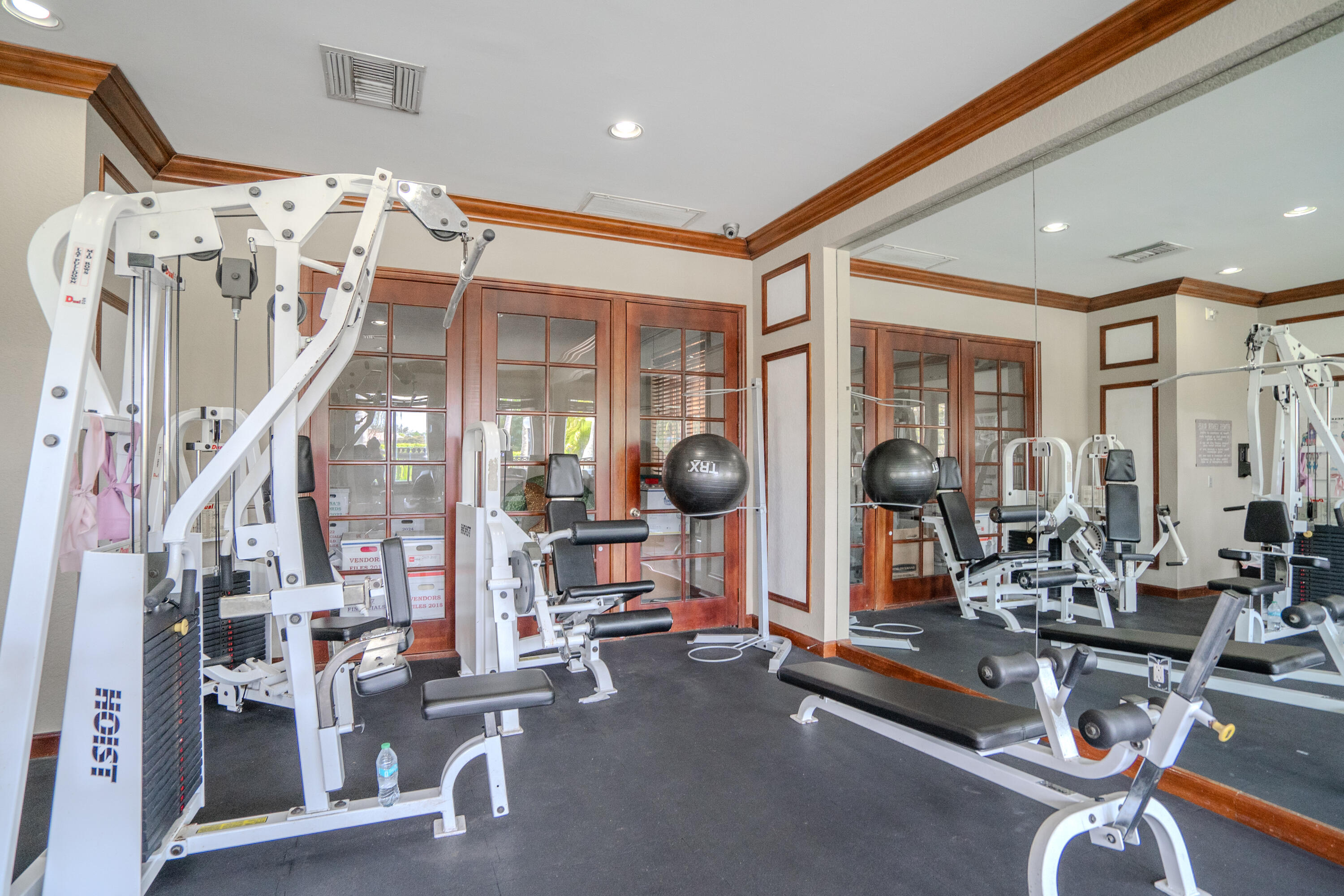 GRAND ISLES CONDO - Residential