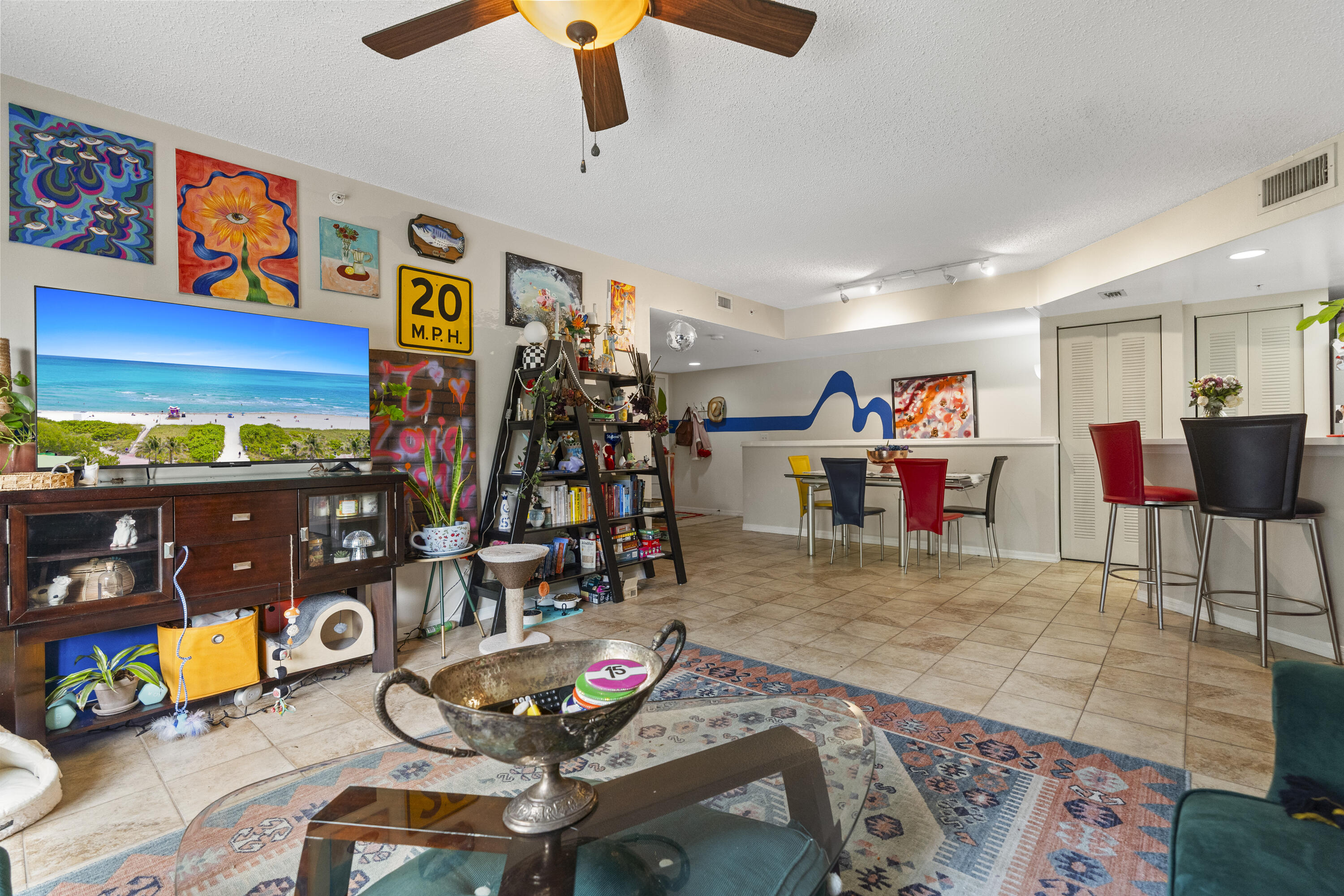 GRAND ISLES CONDO - Residential