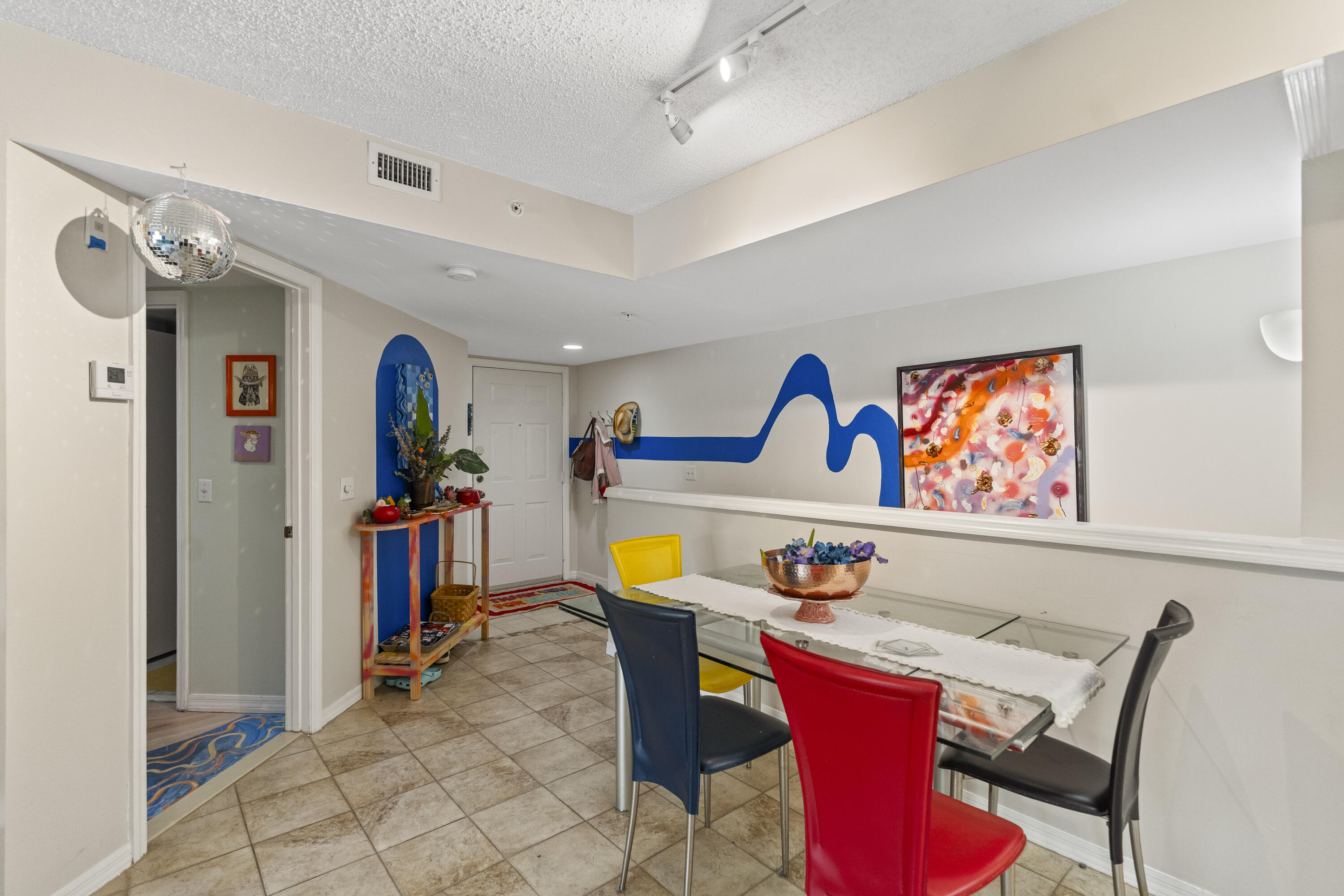 GRAND ISLES CONDO - Residential