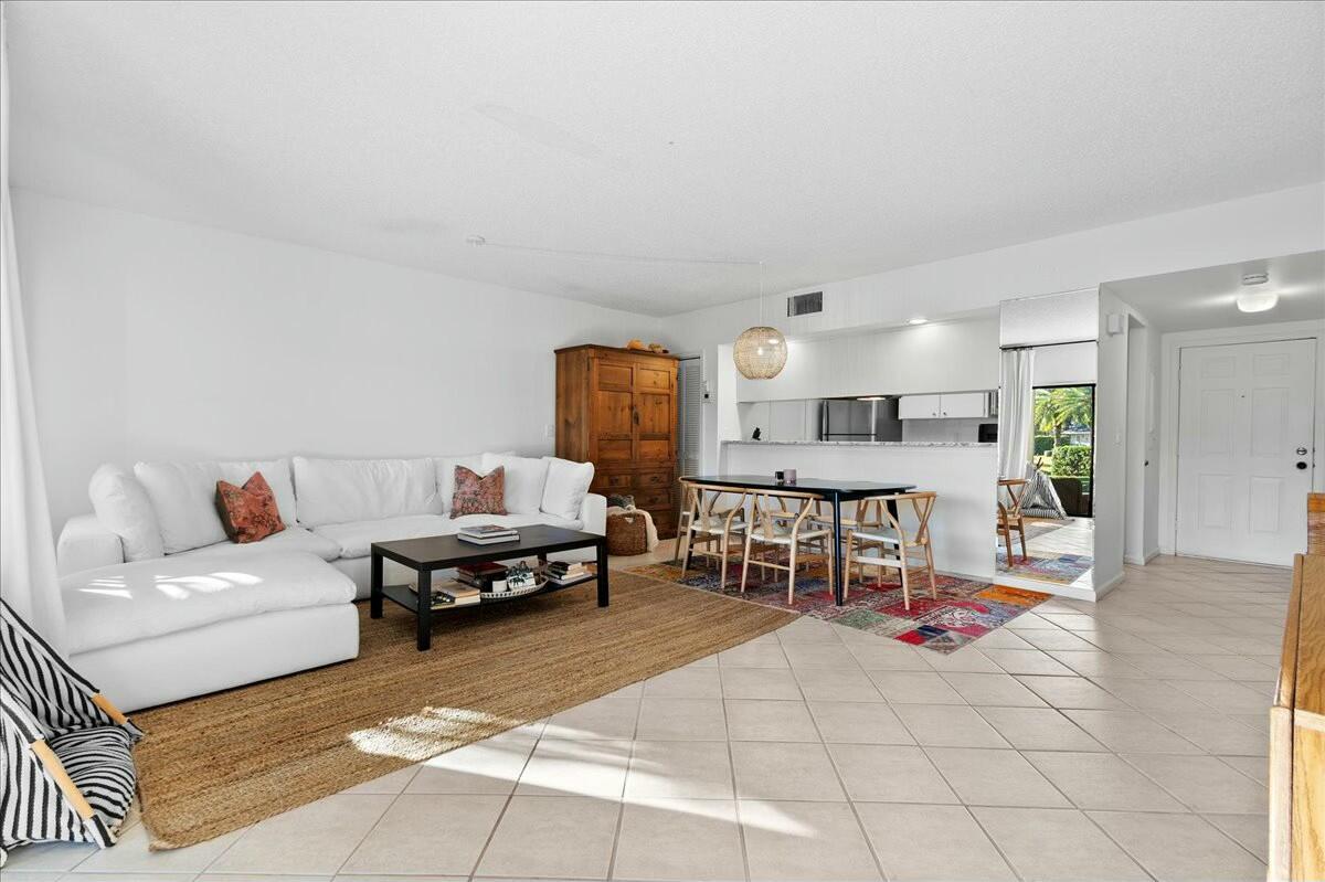 TENNIS LODGES 1 CONDO - Residential