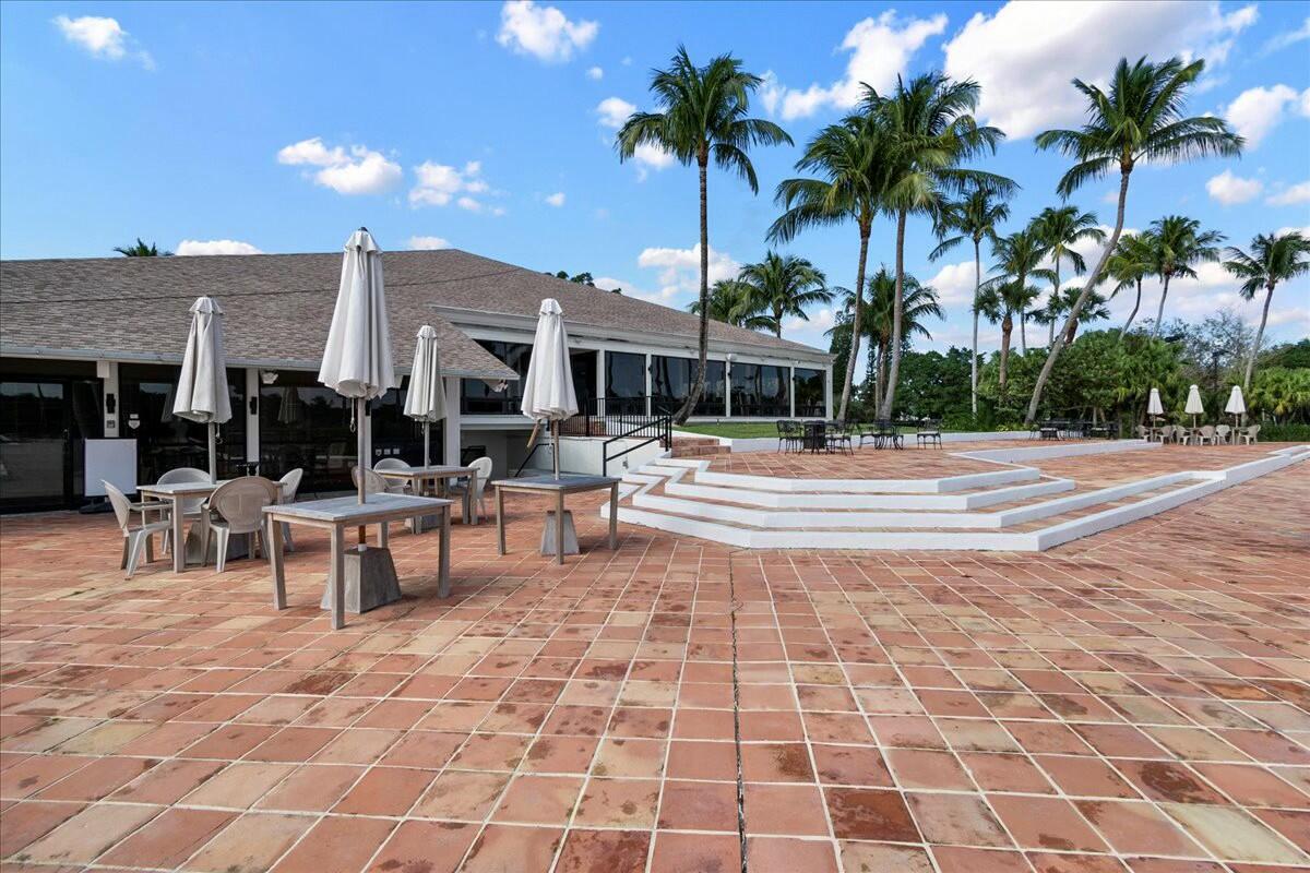 TENNIS LODGES 1 CONDO - Residential