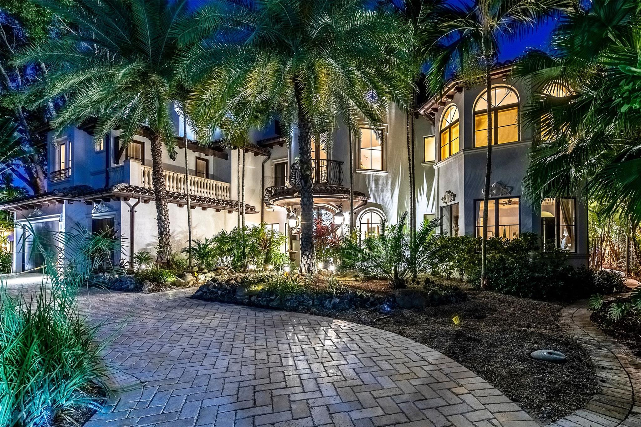 Stunning waterfront villa, beautiful water-views from everywhere. Located on Nurmi Dr., one of the best isles in Las Olas. 100 feet dock with power & unrestricted ocean access, can accommodate up to an 80 feet yacht. 2 Stories and a large roof-top terrace. Luxurious 7 Bedroom, exuberant Design showcases high ceilings, elegantly decorated living room, family room with wet-bar, Spacious kitchen with top-of the-line appliances, Kitchen Island and Breakfast nook. Formal dining, game room, Large Master suite with grand master bath & balcony. Elevator, 3 car garage, Great outdoor area for entertaining with tiki, jacuzzi, Heated pool, summer kitchen and Outdoor living room with fireplace. Walk to Beaches, Restaurants, Galleries, shopping & entertainment. Private security patrol. Short & Long term
