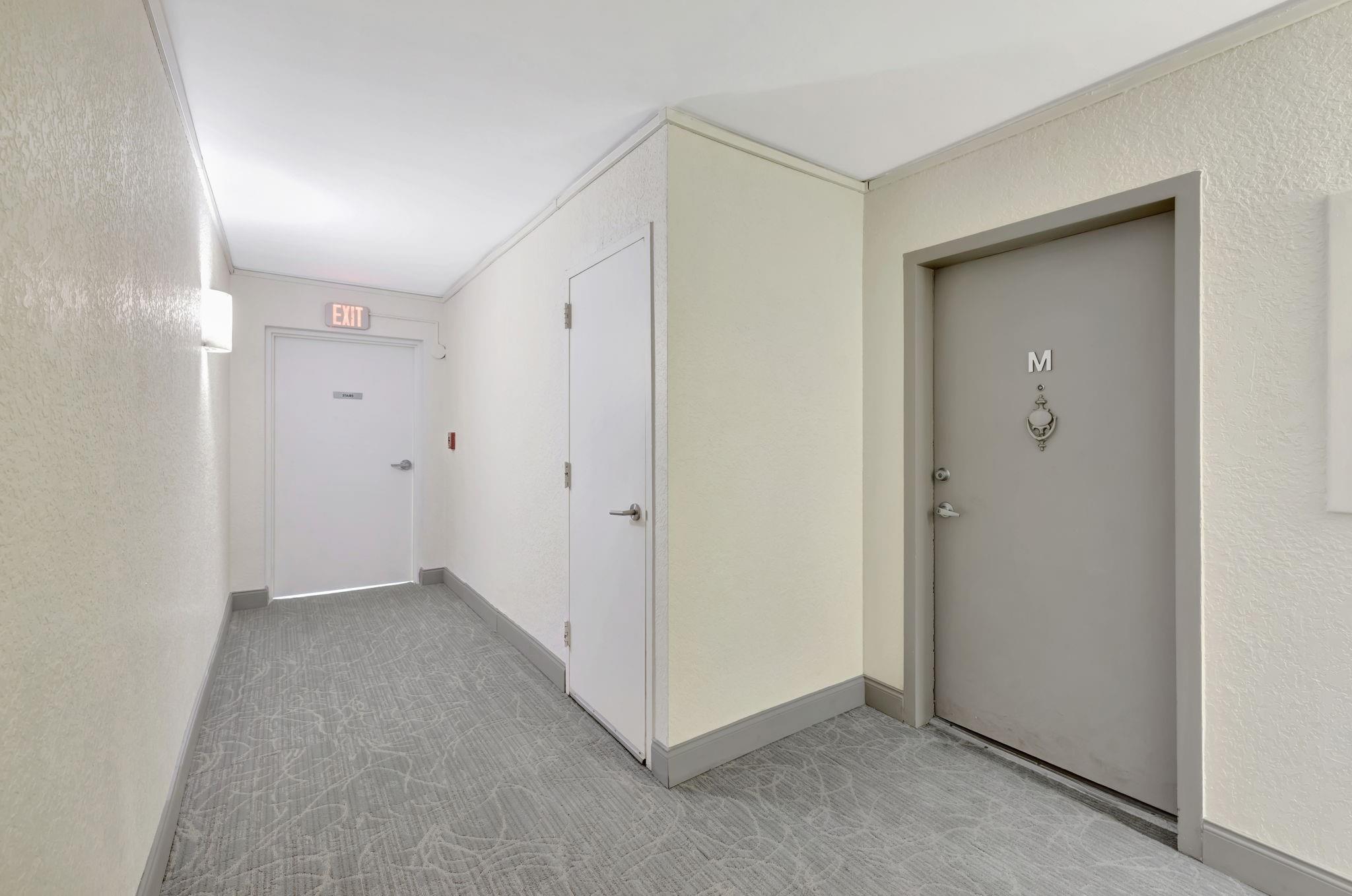 5100 Dupont Blvd 5M