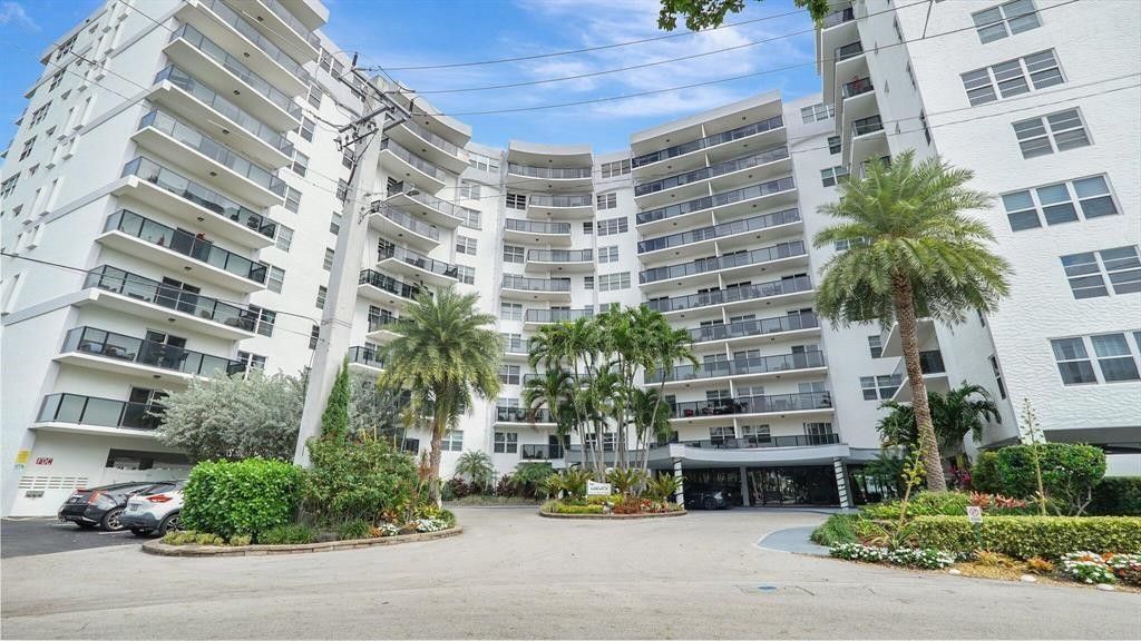 Photo of 5100 Dupont Boulevard #5M, Fort Lauderdale, FL 33308 (MLS # F10496000)