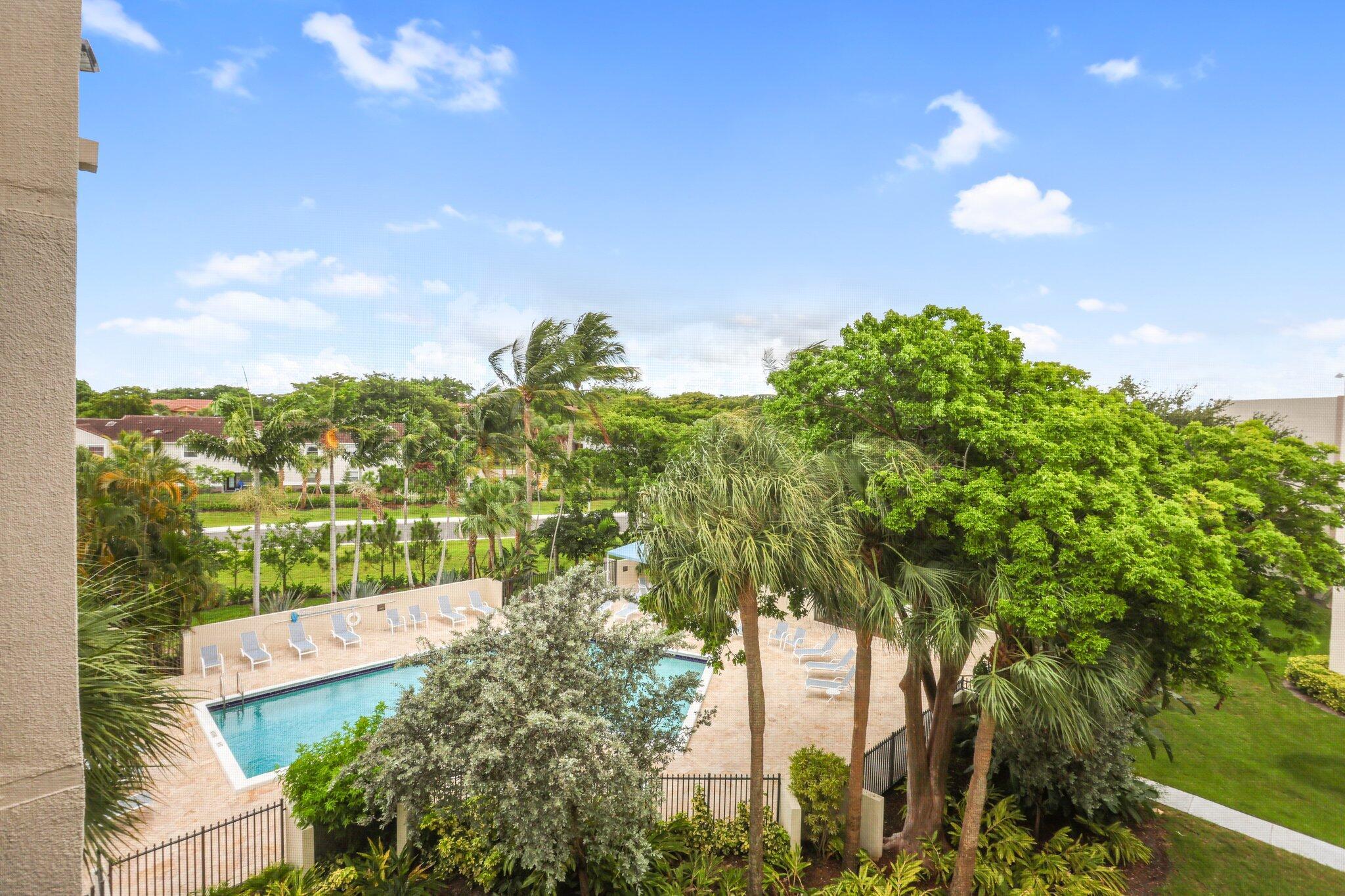 5749 Camino Del Sol 404