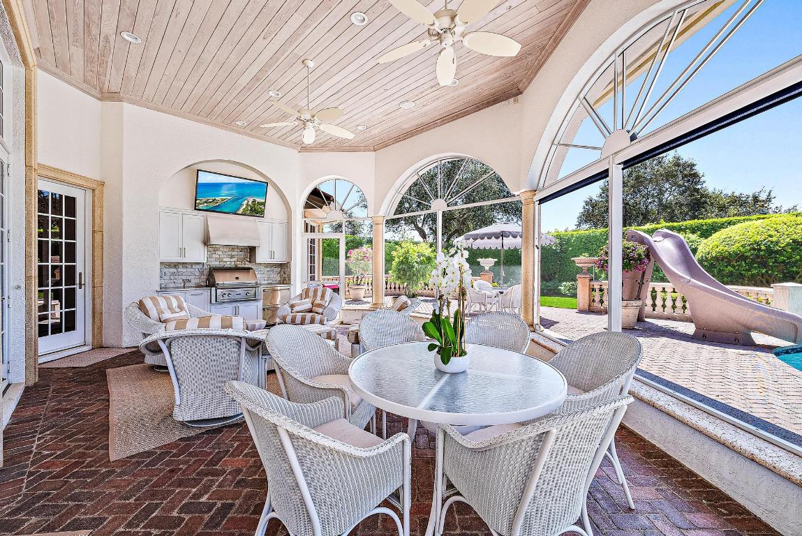 Jupiter Hills Village - Residential