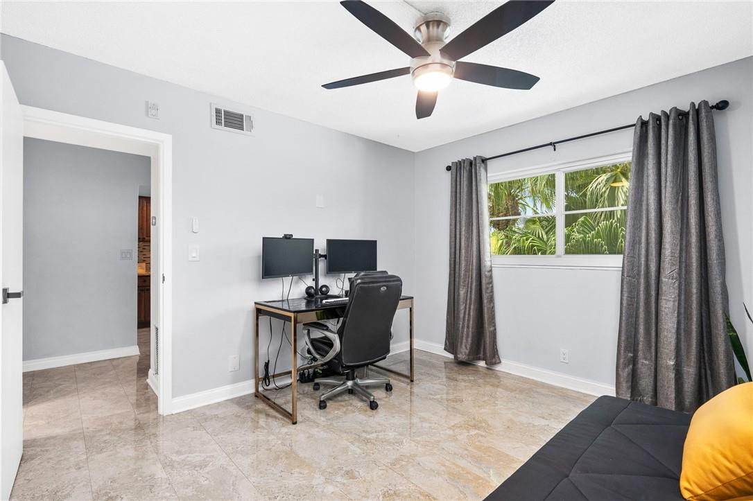 Hidden Harbor Condominium - Residential