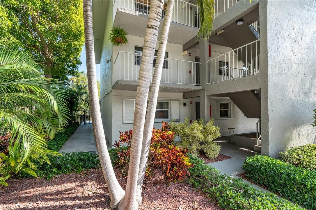 Hidden Harbor Condominium - Residential