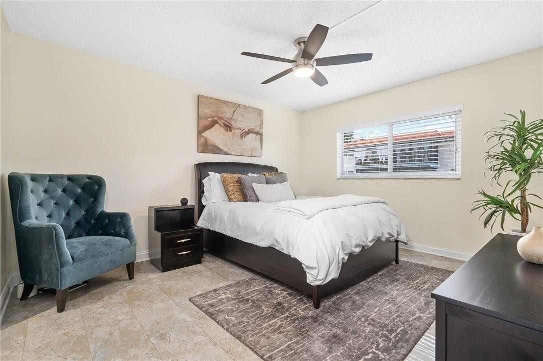 Hidden Harbor Condominium - Residential