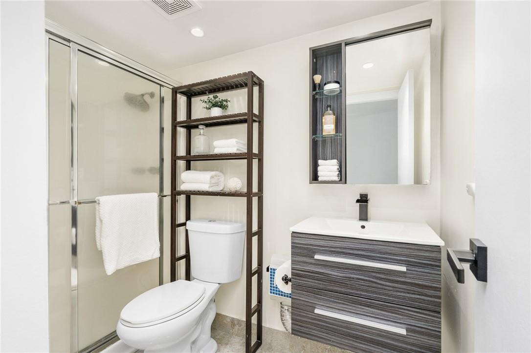 Hidden Harbor Condominium - Residential