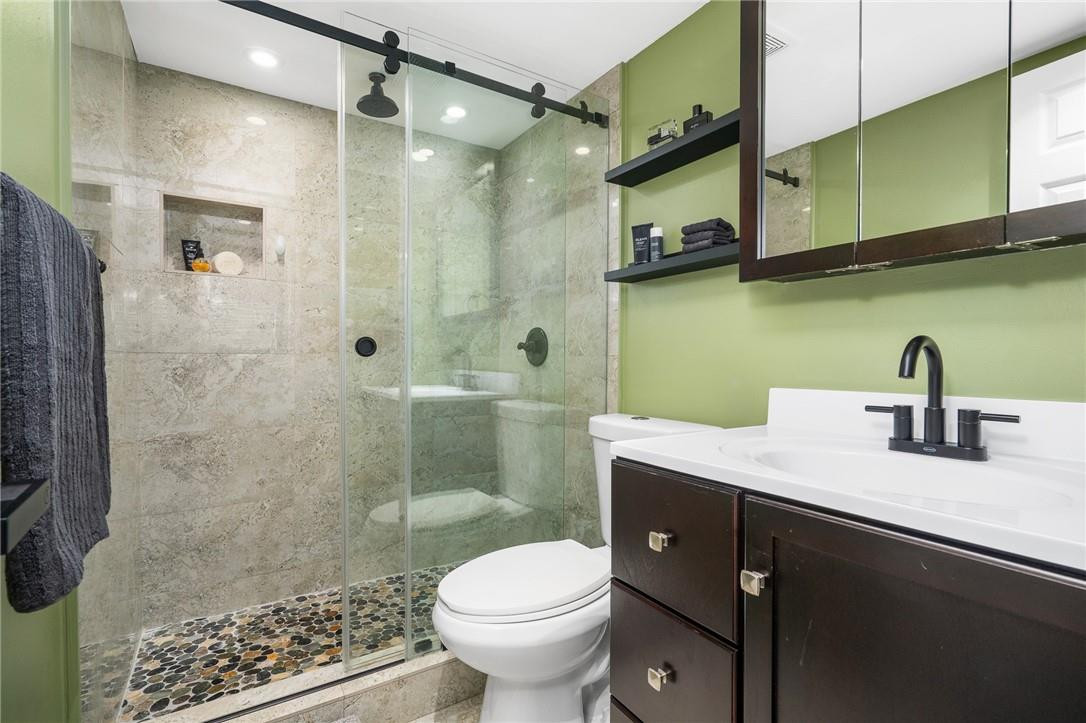 Hidden Harbor Condominium - Residential