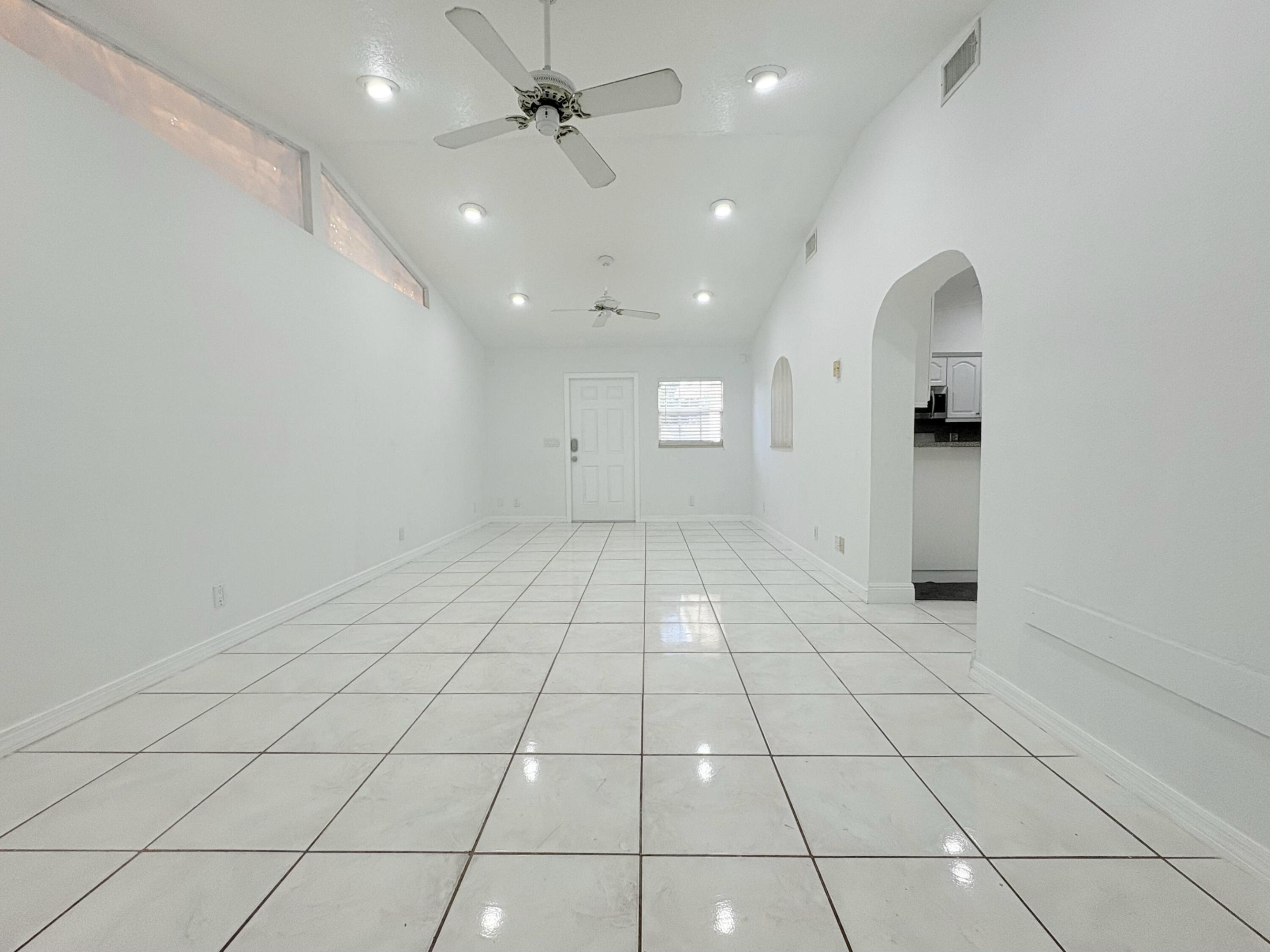 WYNNEWOOD ACRES 6 - Residential