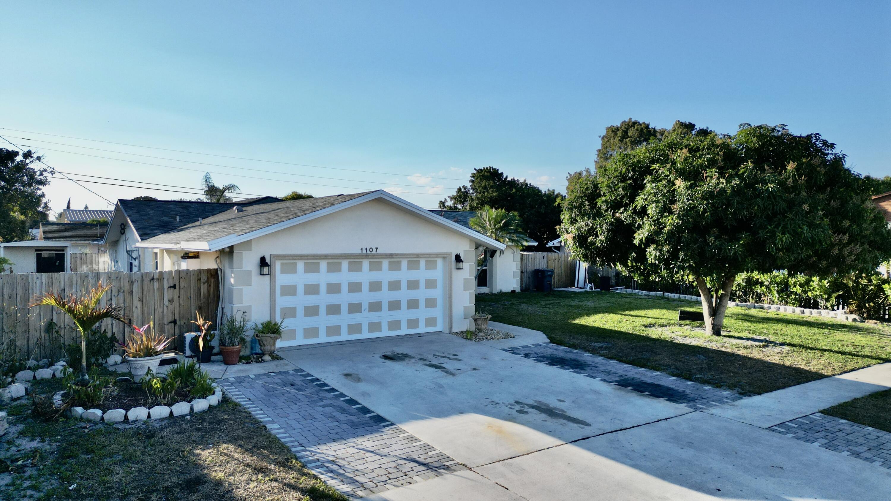 WYNNEWOOD ACRES 6 - Residential