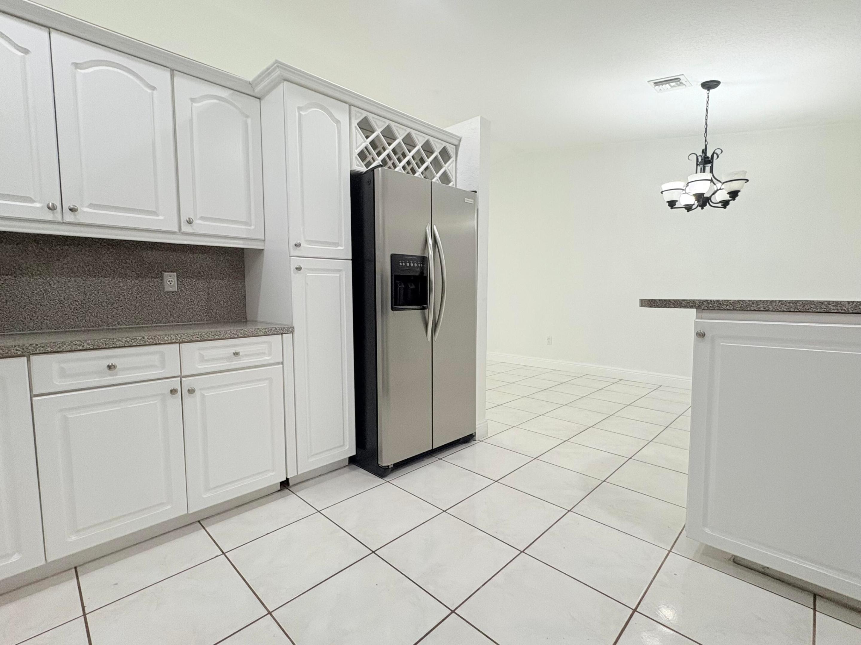 WYNNEWOOD ACRES 6 - Residential