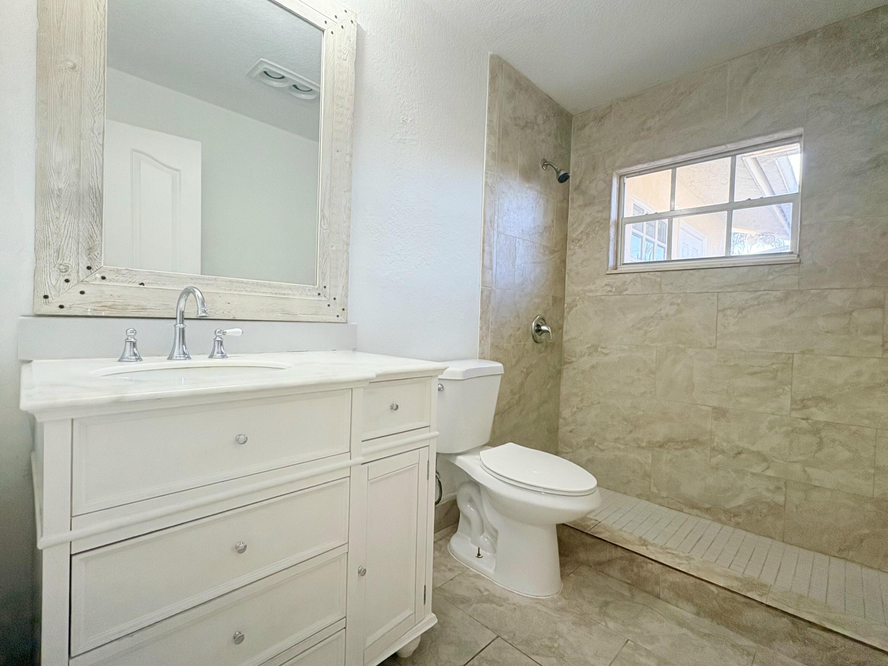 WYNNEWOOD ACRES 6 - Residential