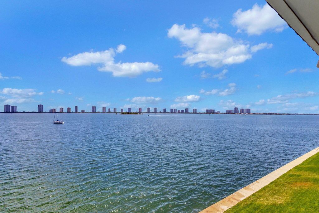 Photo of 100 Shore Court #304, North Palm Beach, FL 33408 (MLS # B26015720)